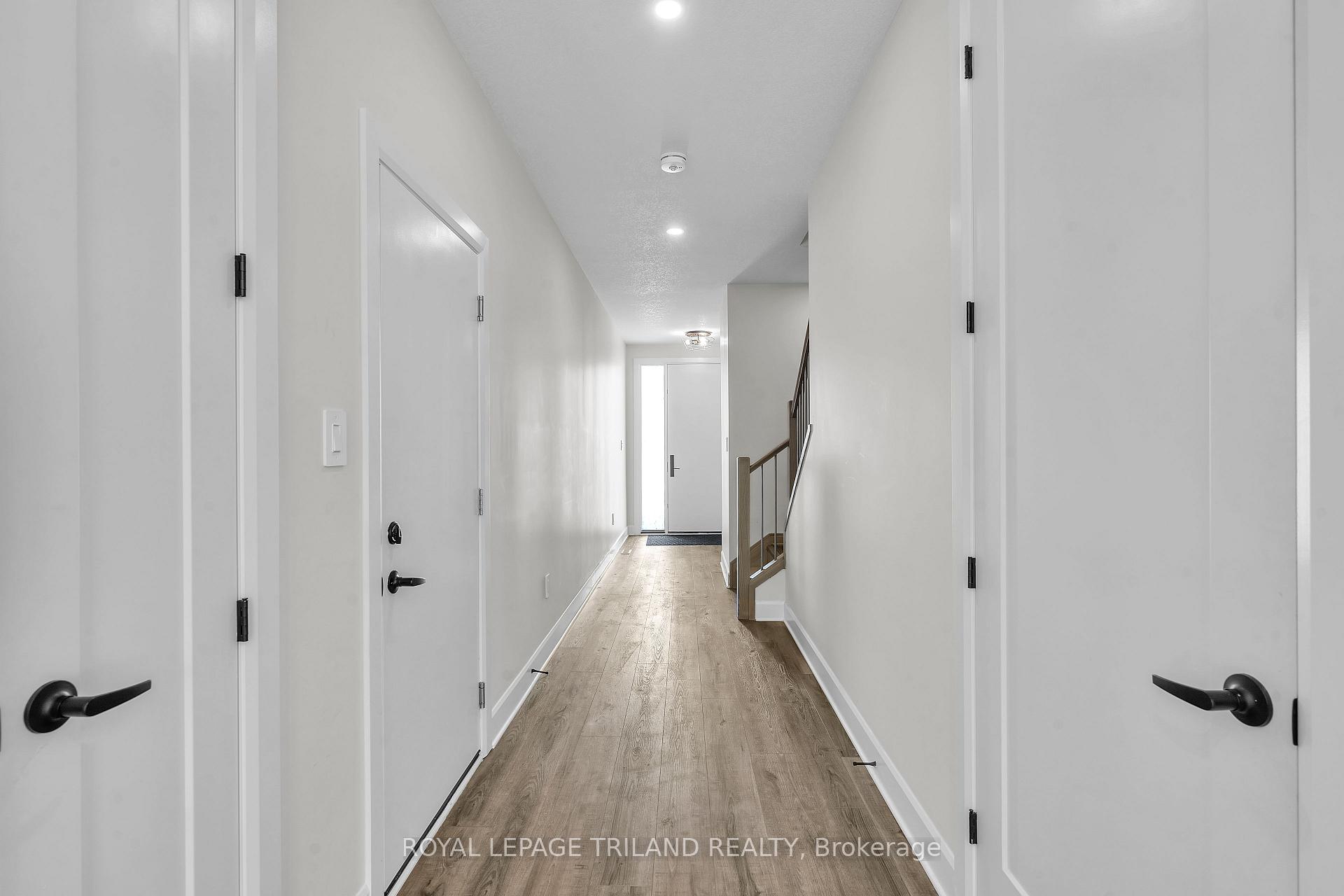 Photo 5 of Unit 231, 175 Doan Drive E, Middlesex Centre, Rural Middlesex Centre — HOMEH