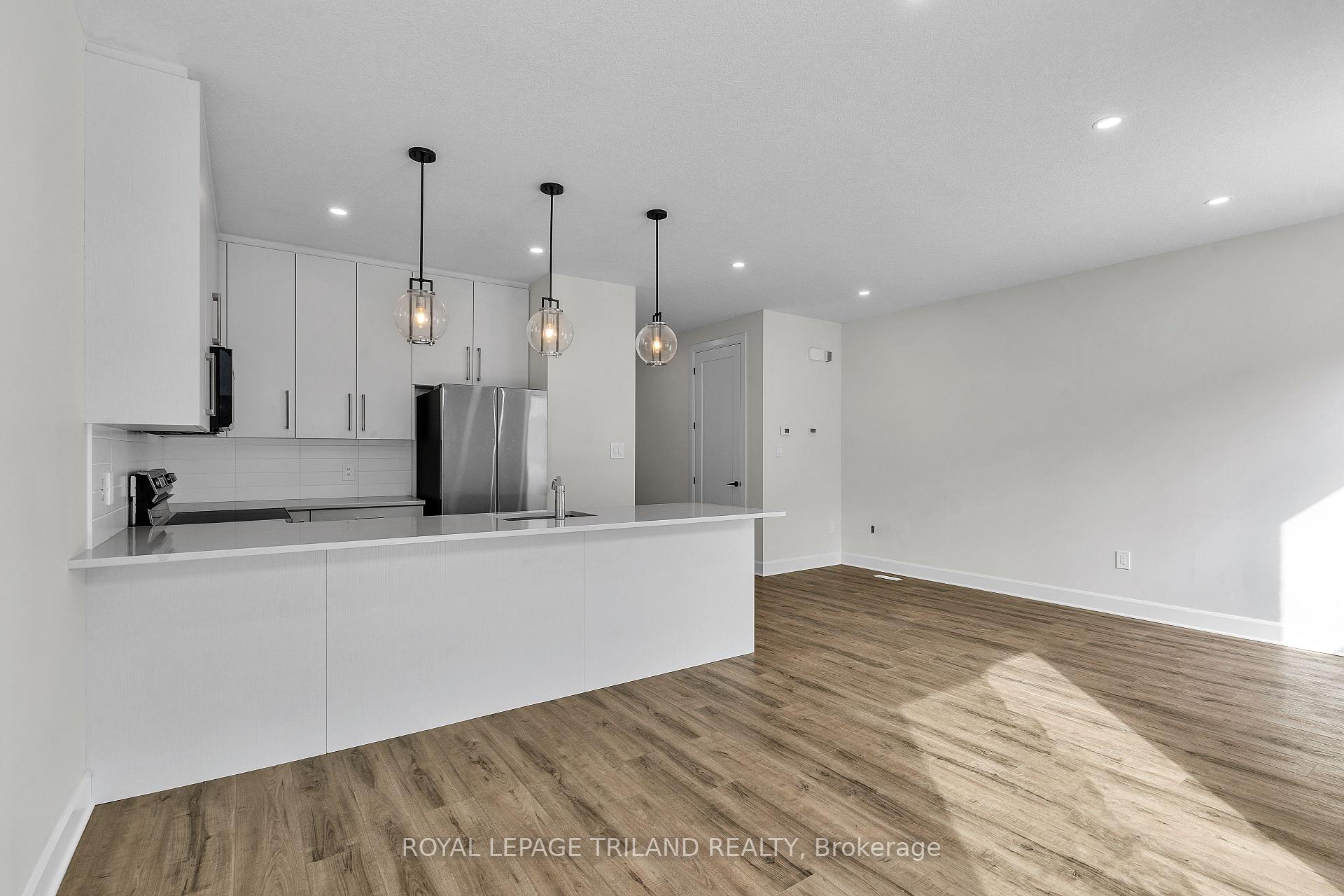 Photo 7 of Unit 231, 175 Doan Drive E, Middlesex Centre, Rural Middlesex Centre — HOMEH
