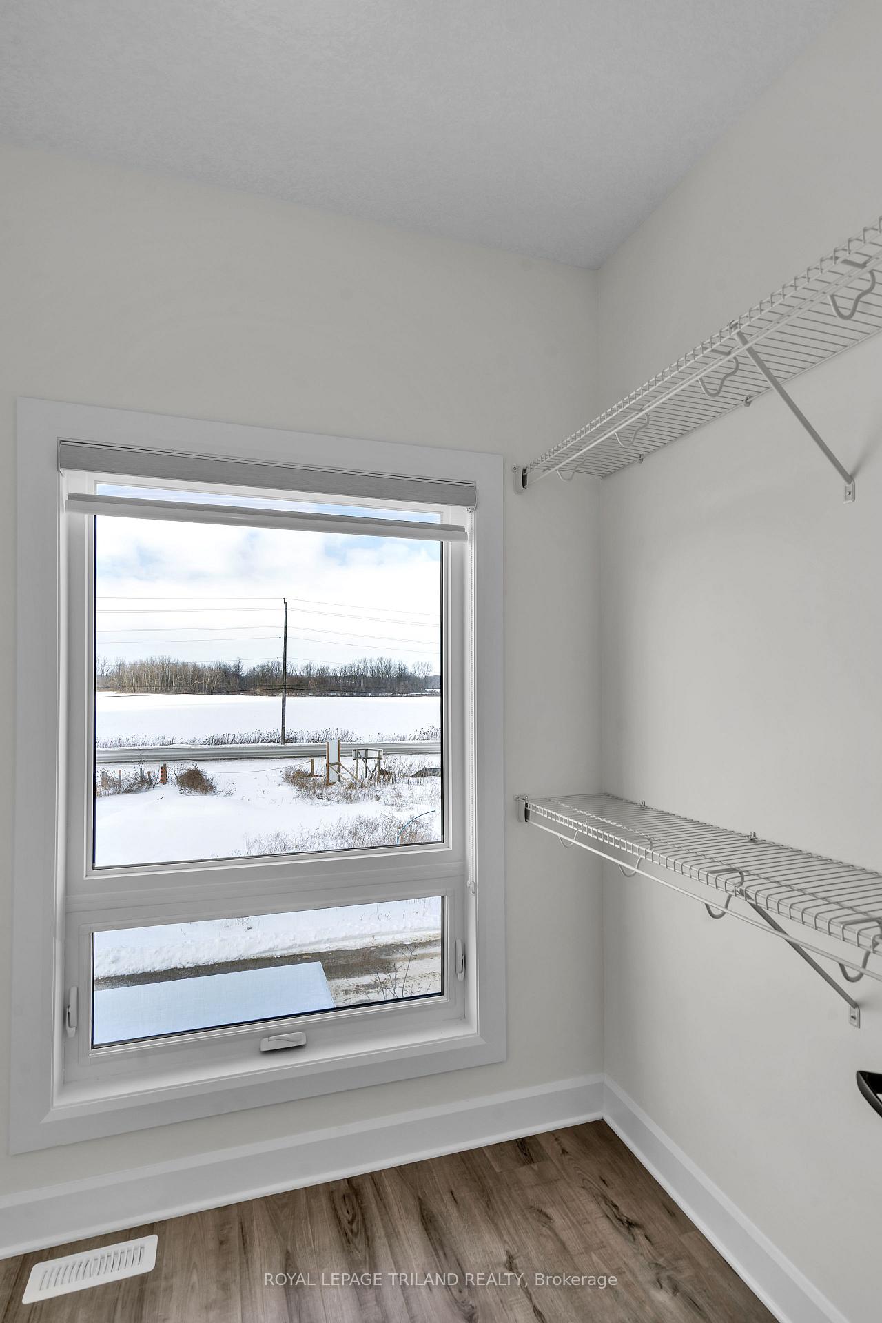 Photo 20 of Unit 231, 175 Doan Drive E, Middlesex Centre, Rural Middlesex Centre — HOMEH