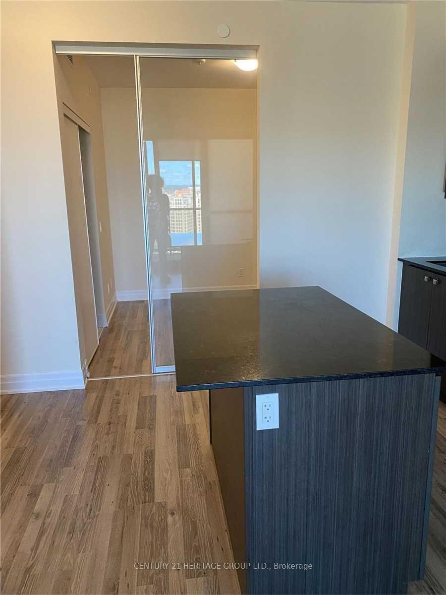 Photo 3 of Unit 2103, 9075 Jane Street, Vaughan, Concord — HOMEH