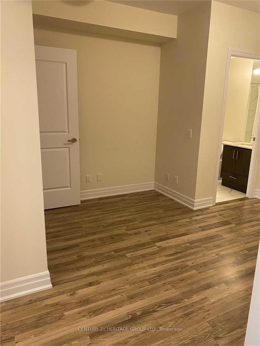 Photo 4 of Unit 2103, 9075 Jane Street, Vaughan, Concord — HOMEH