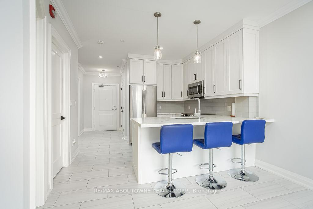 Photo 1 of Unit 214, 257 Millen Road, Hamilton, Stoney Creek — HOMEH