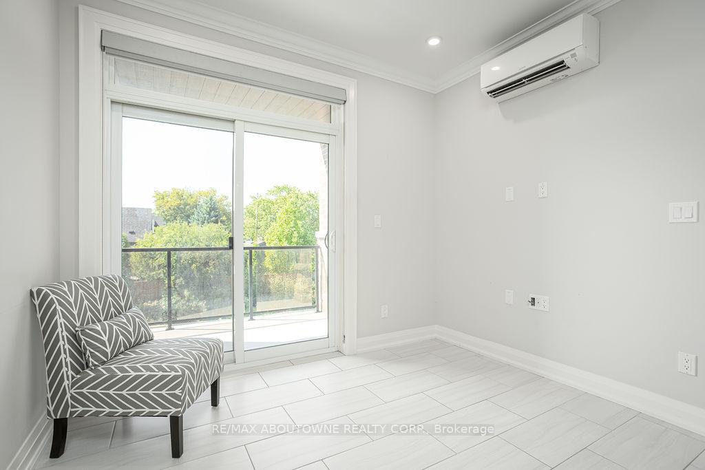 Photo 6 of Unit 214, 257 Millen Road, Hamilton, Stoney Creek — HOMEH