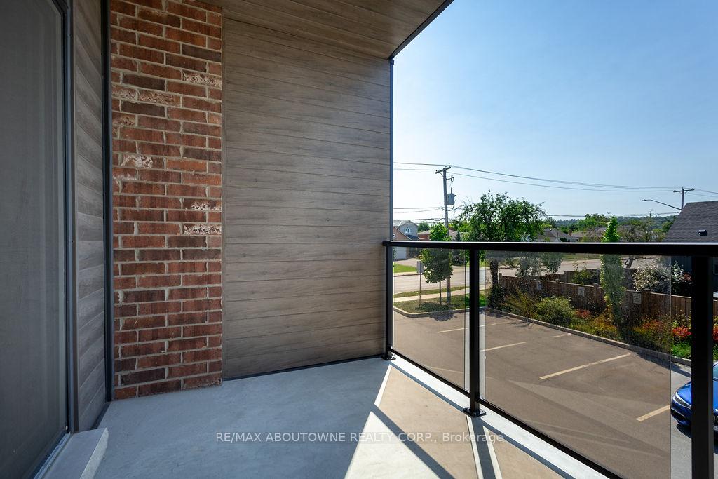 Photo 13 of Unit 214, 257 Millen Road, Hamilton, Stoney Creek — HOMEH