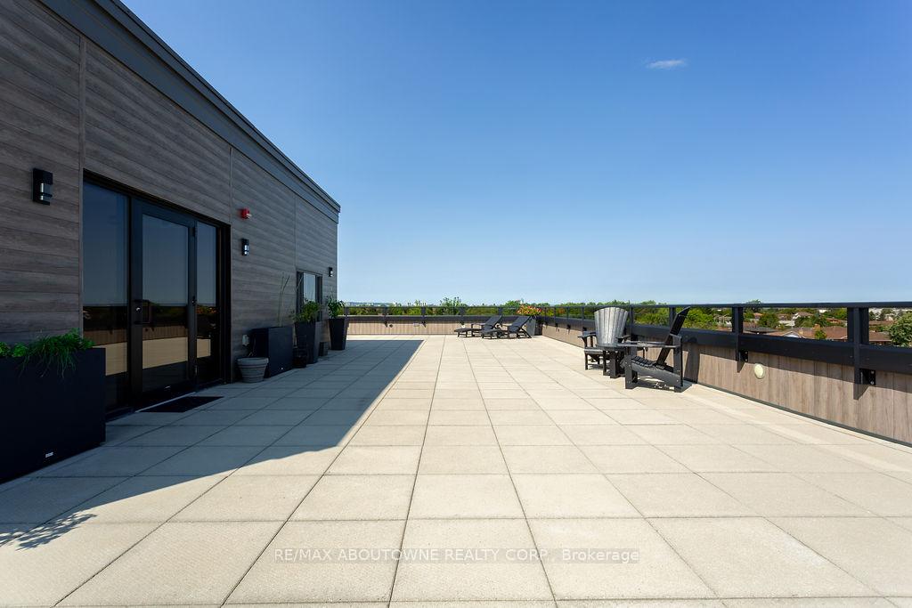 Photo 14 of Unit 214, 257 Millen Road, Hamilton, Stoney Creek — HOMEH