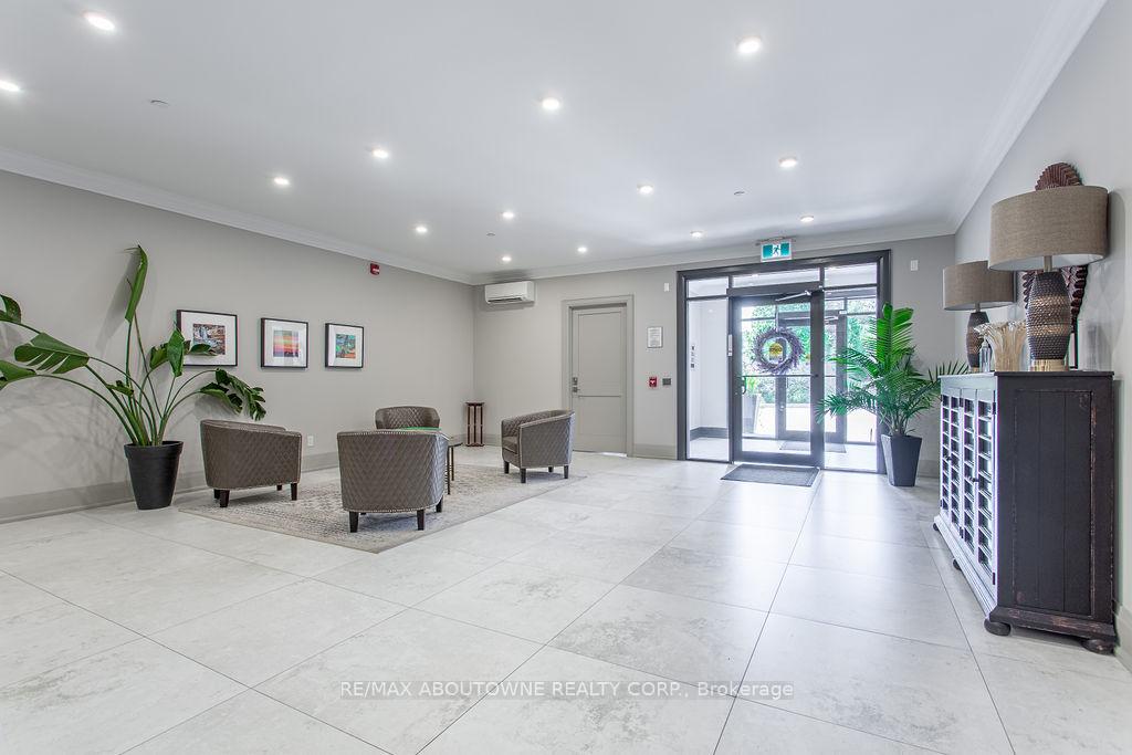 Photo 18 of Unit 214, 257 Millen Road, Hamilton, Stoney Creek — HOMEH