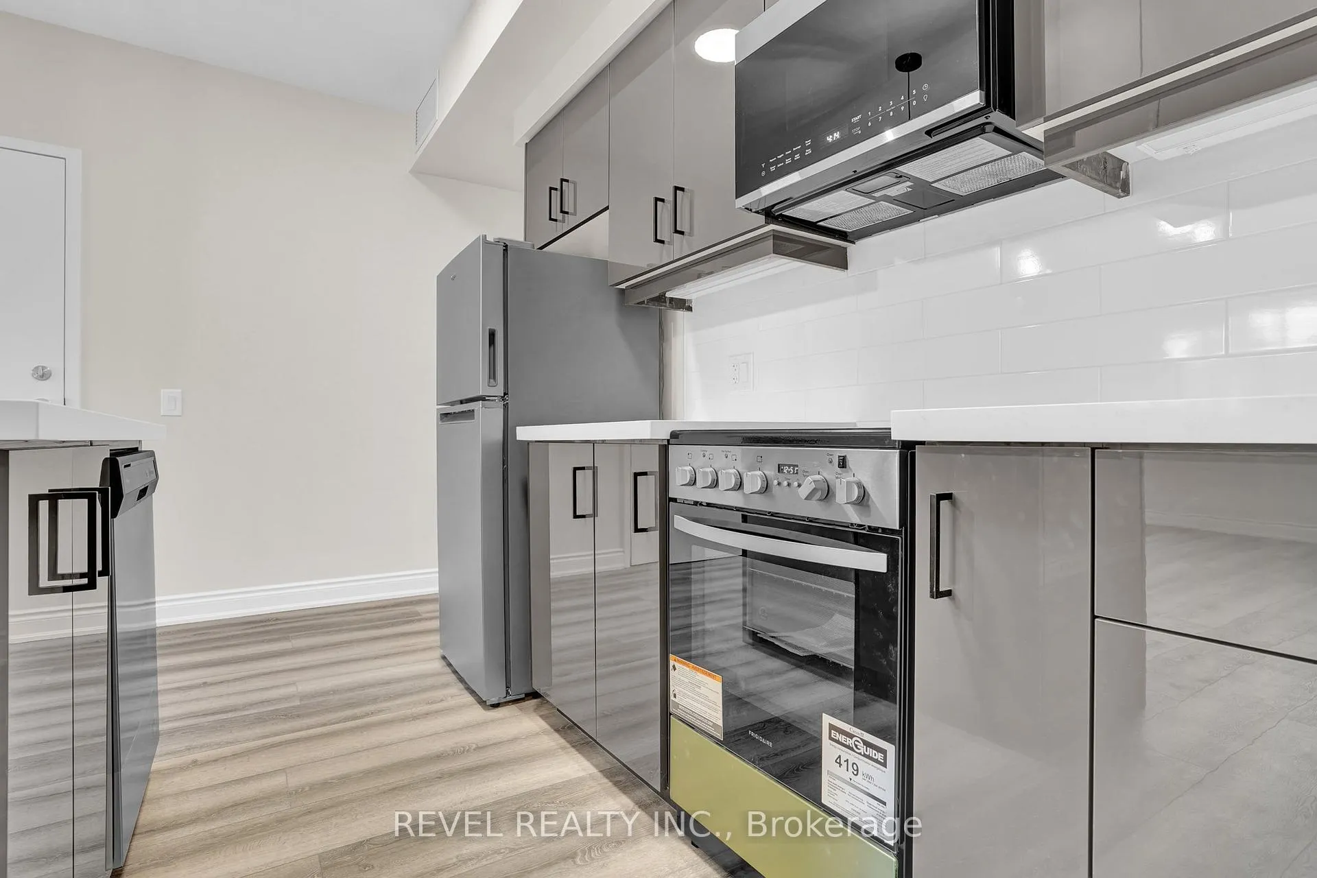 Photo 9 of Unit 2D, 261 King Street E, Hamilton, Stoney Creek — HOMEH