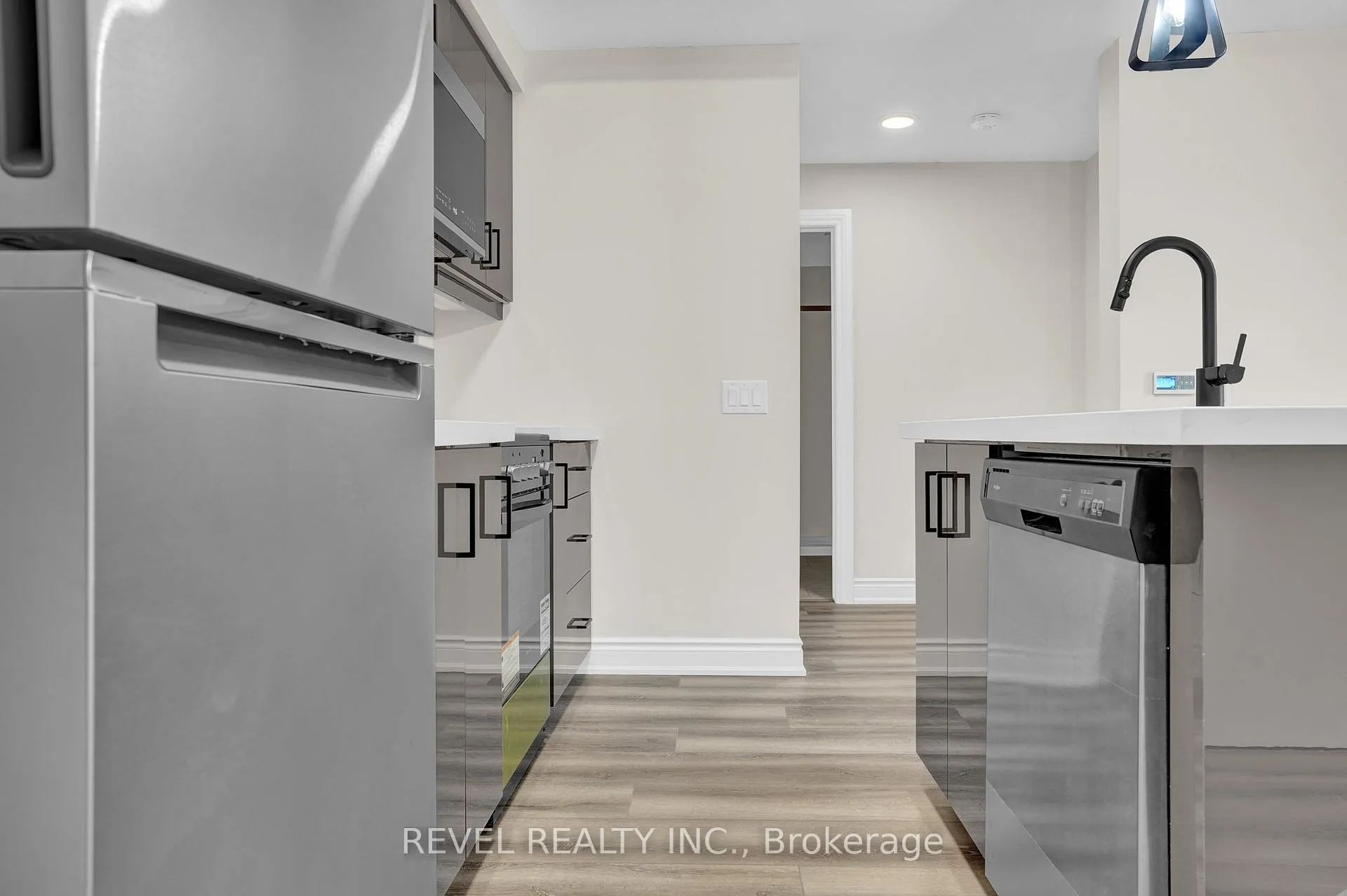 Photo 10 of Unit 2D, 261 King Street E, Hamilton, Stoney Creek — HOMEH