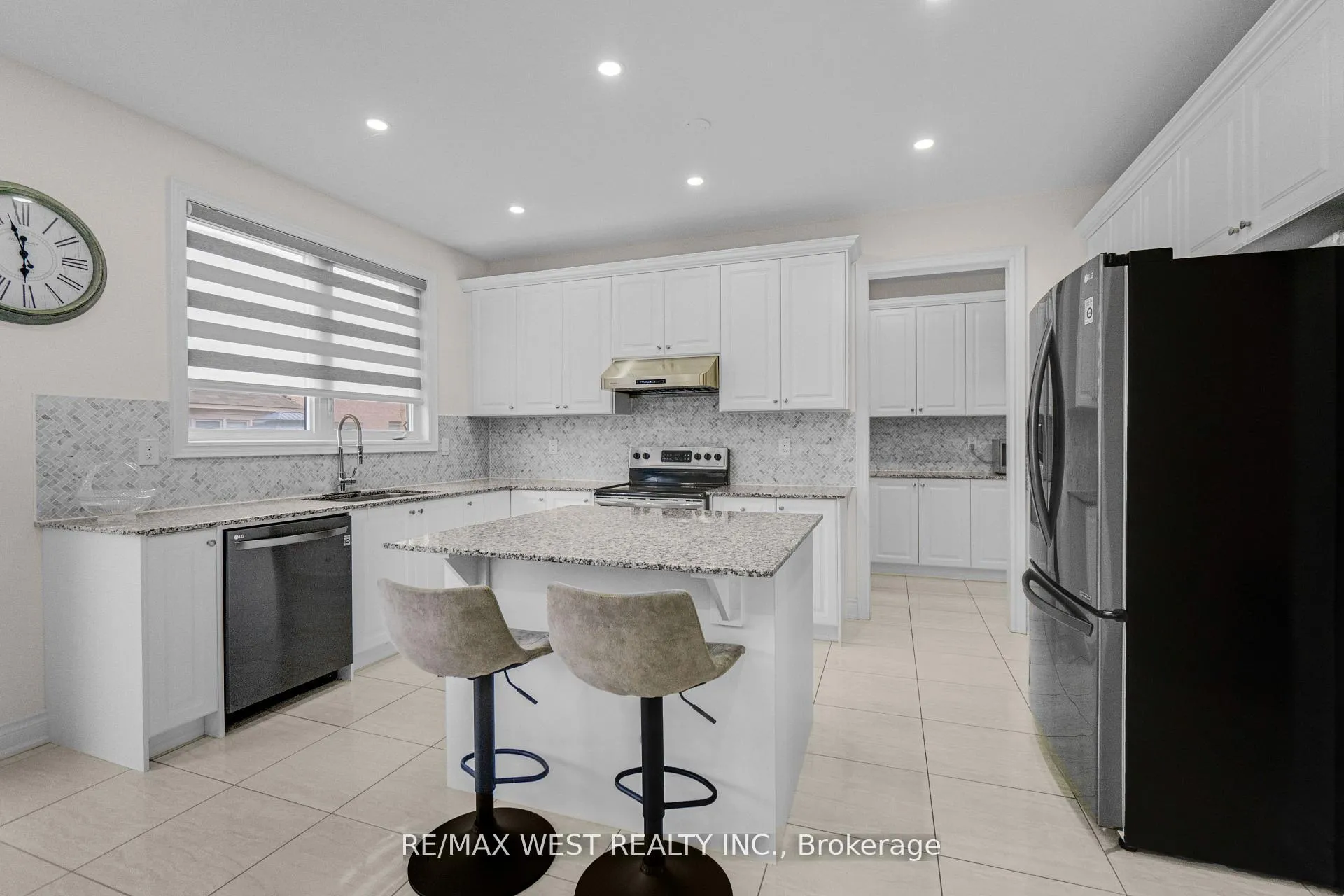 Photo 5 of 5 Aries Street, Brampton, Credit Valley — HOMEH