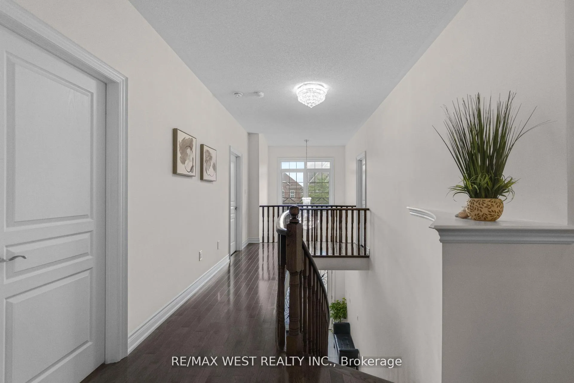 Photo 10 of 5 Aries Street, Brampton, Credit Valley — HOMEH