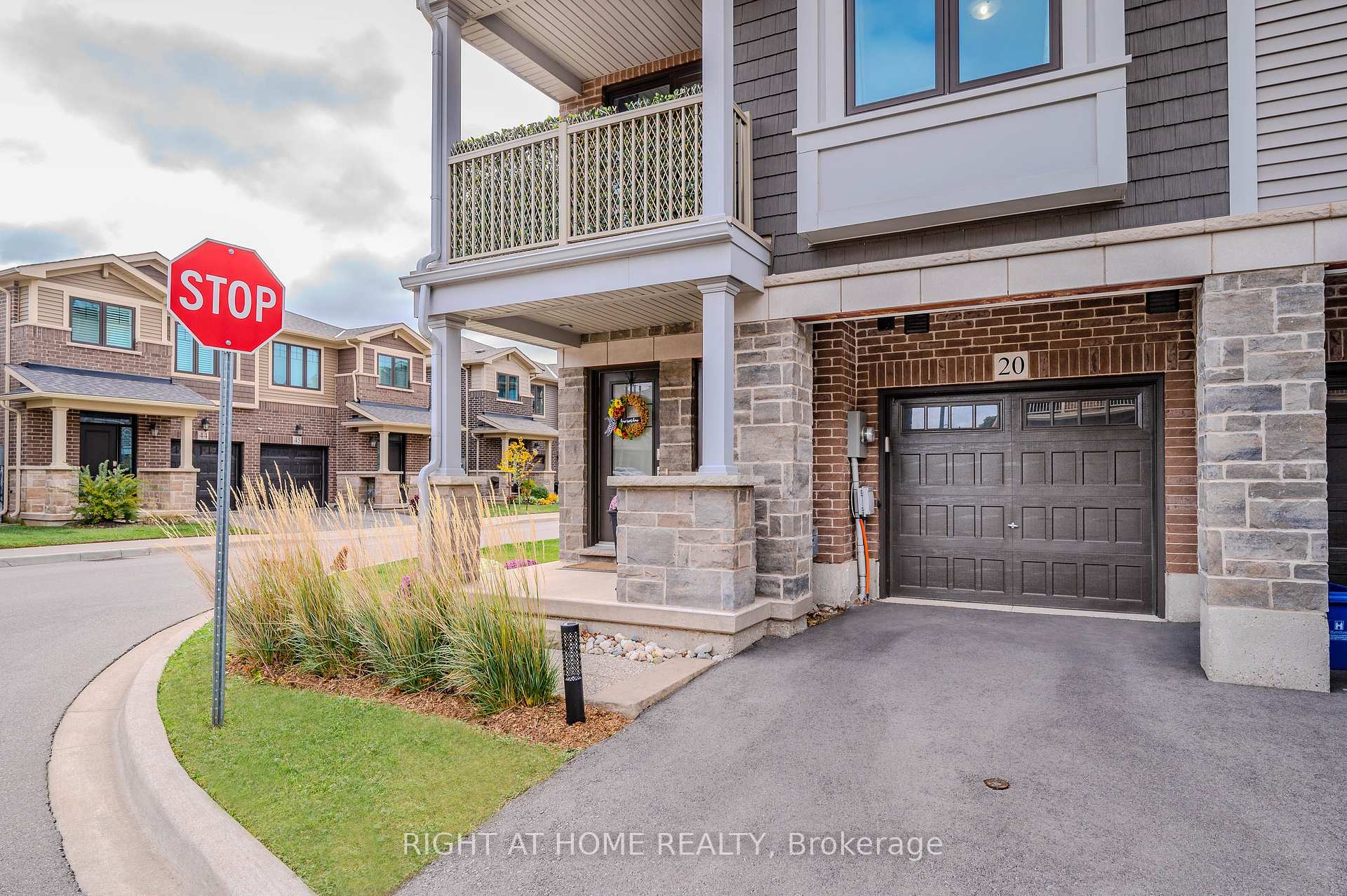 Photo 6 of Unit 20, 288 Glover Road, Hamilton, Fruitland — HOMEH