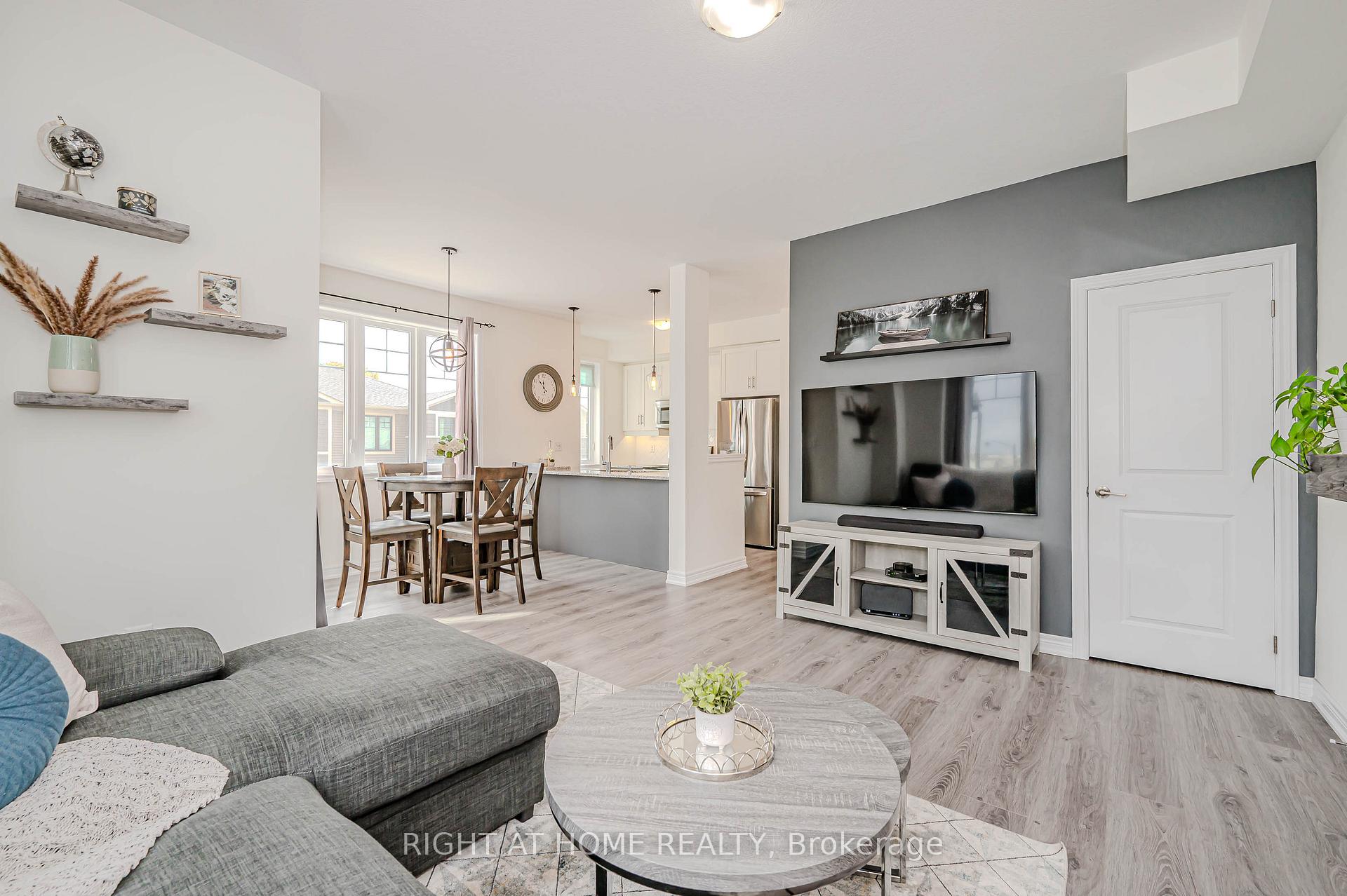 Photo 22 of Unit 20, 288 Glover Road, Hamilton, Fruitland — HOMEH