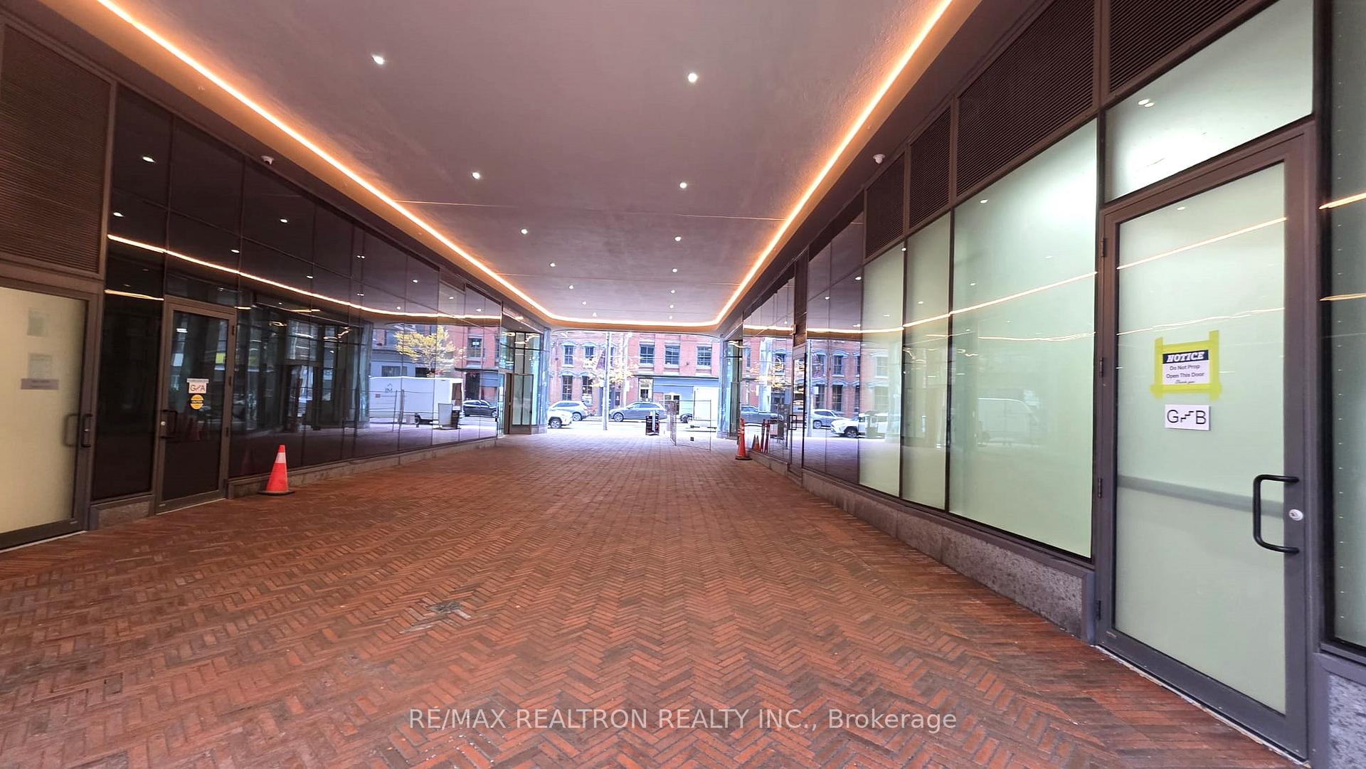 Photo 4 of Unit 1606, 88 Queen Street E, Toronto, Church-Yonge Corridor — HOMEH