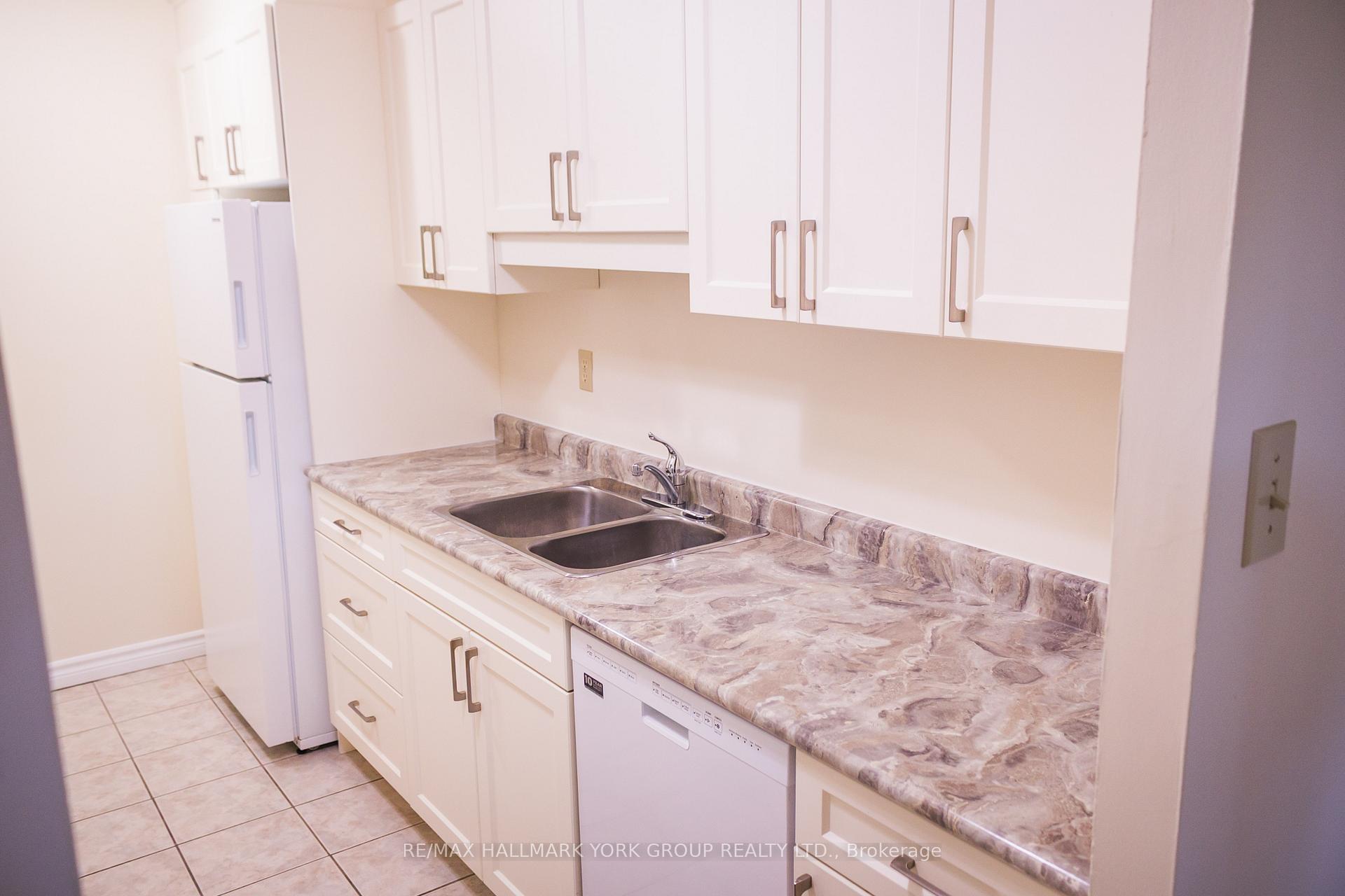 Photo 4 of Unit 310, 262 Rose Street, Barrie, Wellington — HOMEH