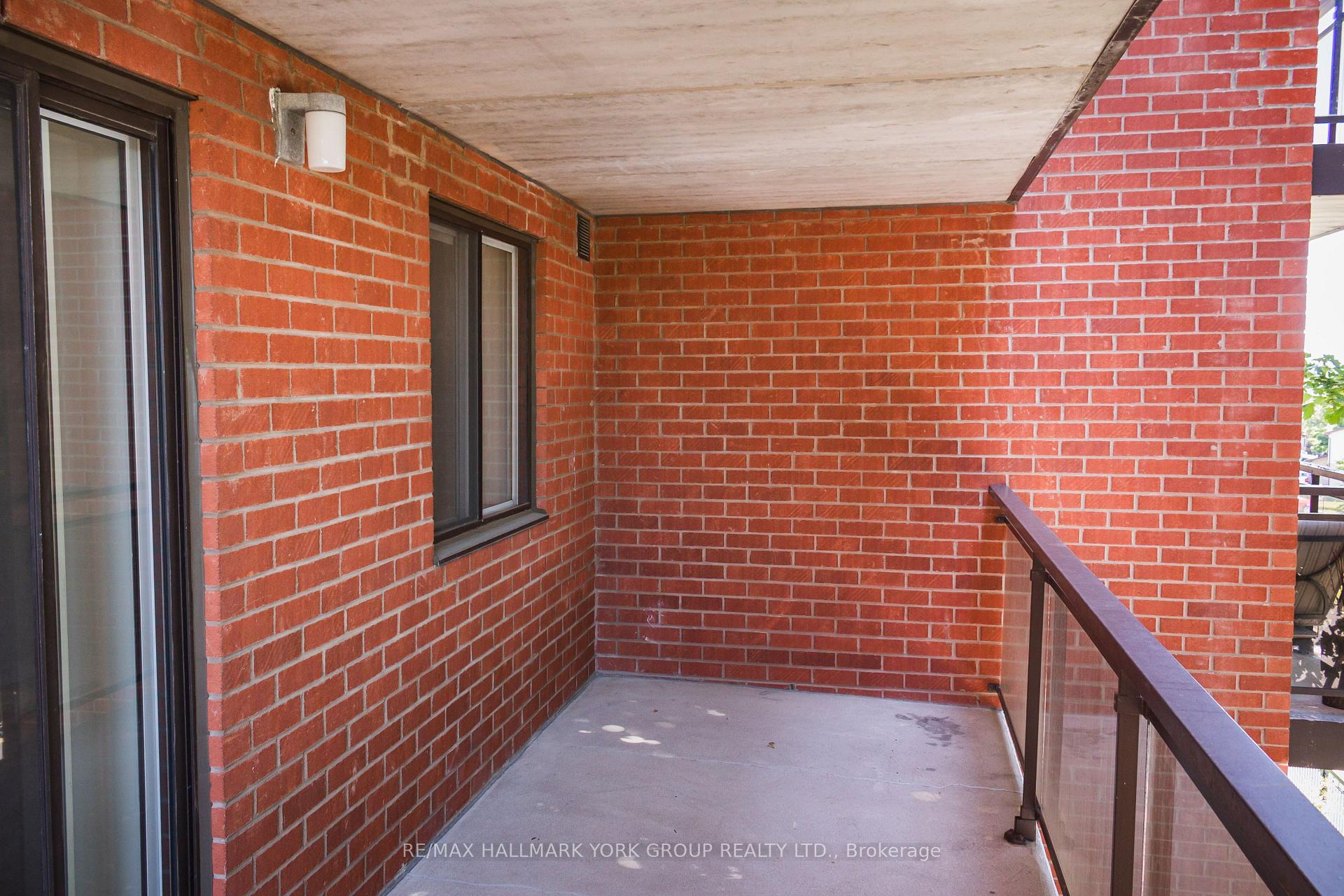 Photo 10 of Unit 310, 262 Rose Street, Barrie, Wellington — HOMEH