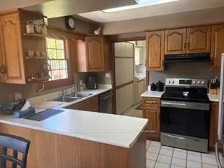 Photo 15 of 25 Spring Place, Chatham-Kent, Chatham — HOMEH