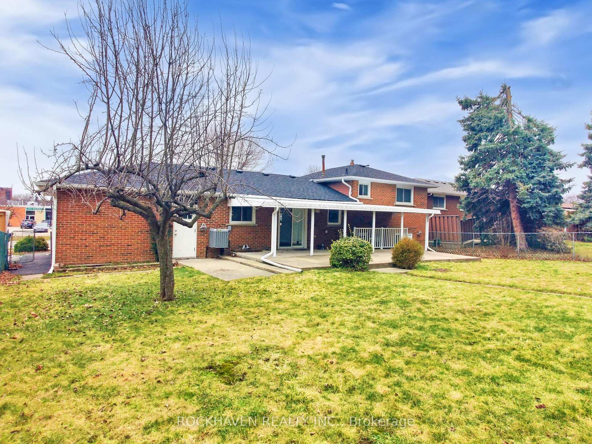 Photo 31 of 11 Meadowland Gate, Brampton, Brampton East — HOMEH