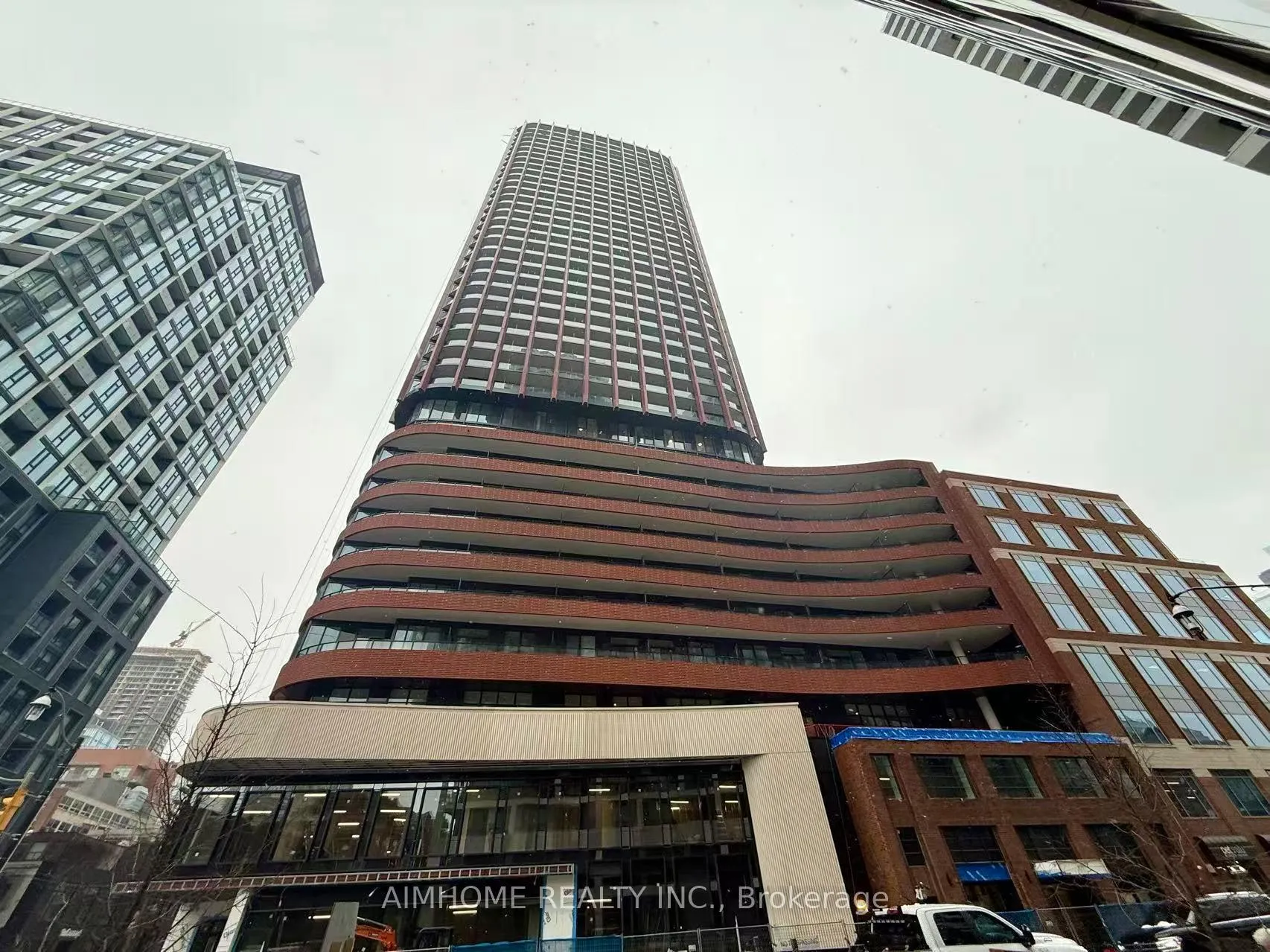 Photo 10 of Unit 3502, 180 Front Street E, Toronto, Moss Park — HOMEH