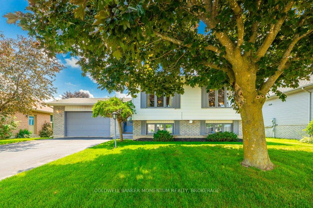 Photo 1 of 36 Windsor Drive, Brant, South Dumfries — HOMEH