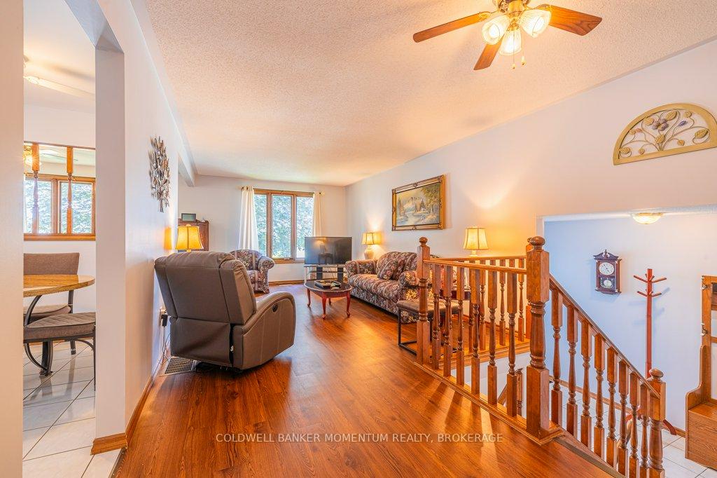 Photo 8 of 36 Windsor Drive, Brant, South Dumfries — HOMEH