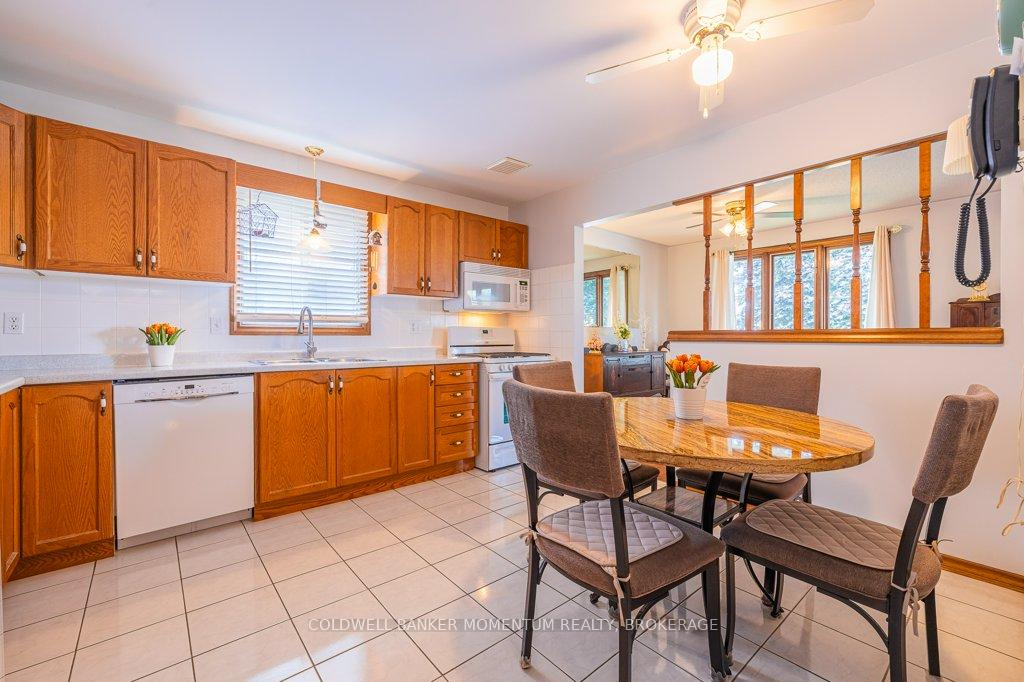 Photo 18 of 36 Windsor Drive, Brant, South Dumfries — HOMEH