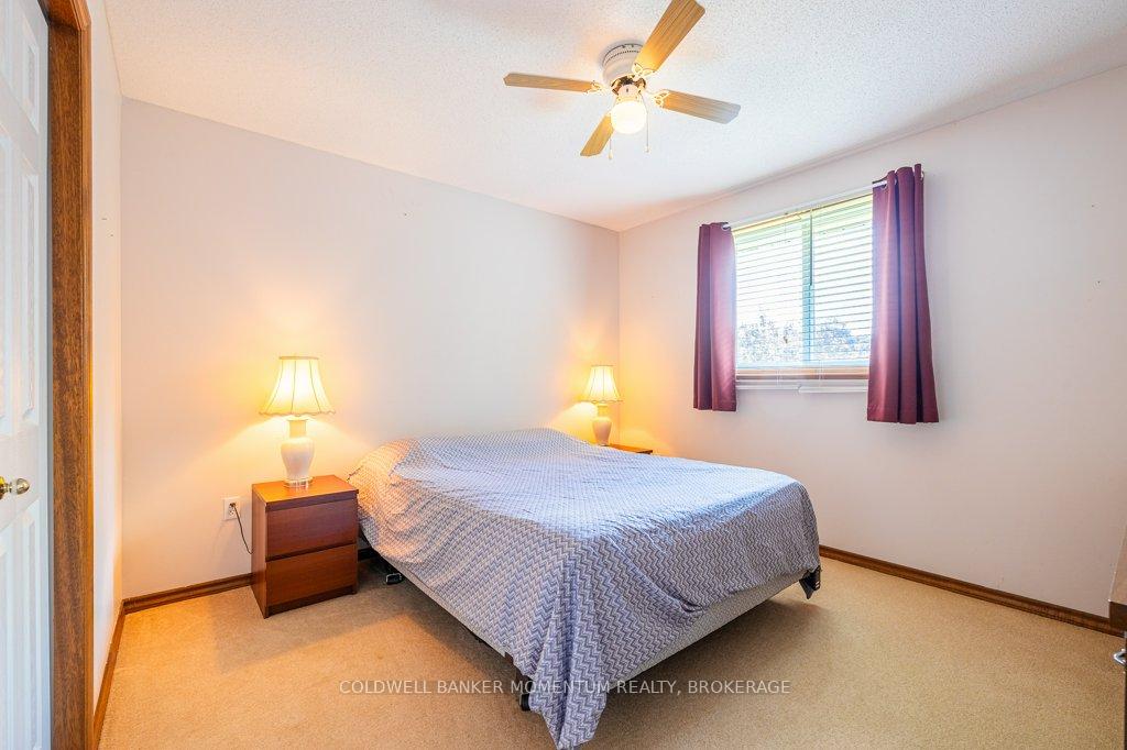 Photo 25 of 36 Windsor Drive, Brant, South Dumfries — HOMEH