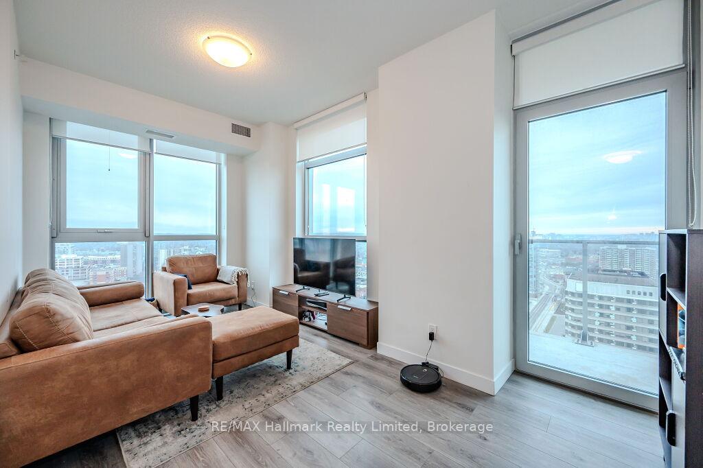 Photo 6 of Unit 2009, 60 Frederick Street, Kitchener — HOMEH
