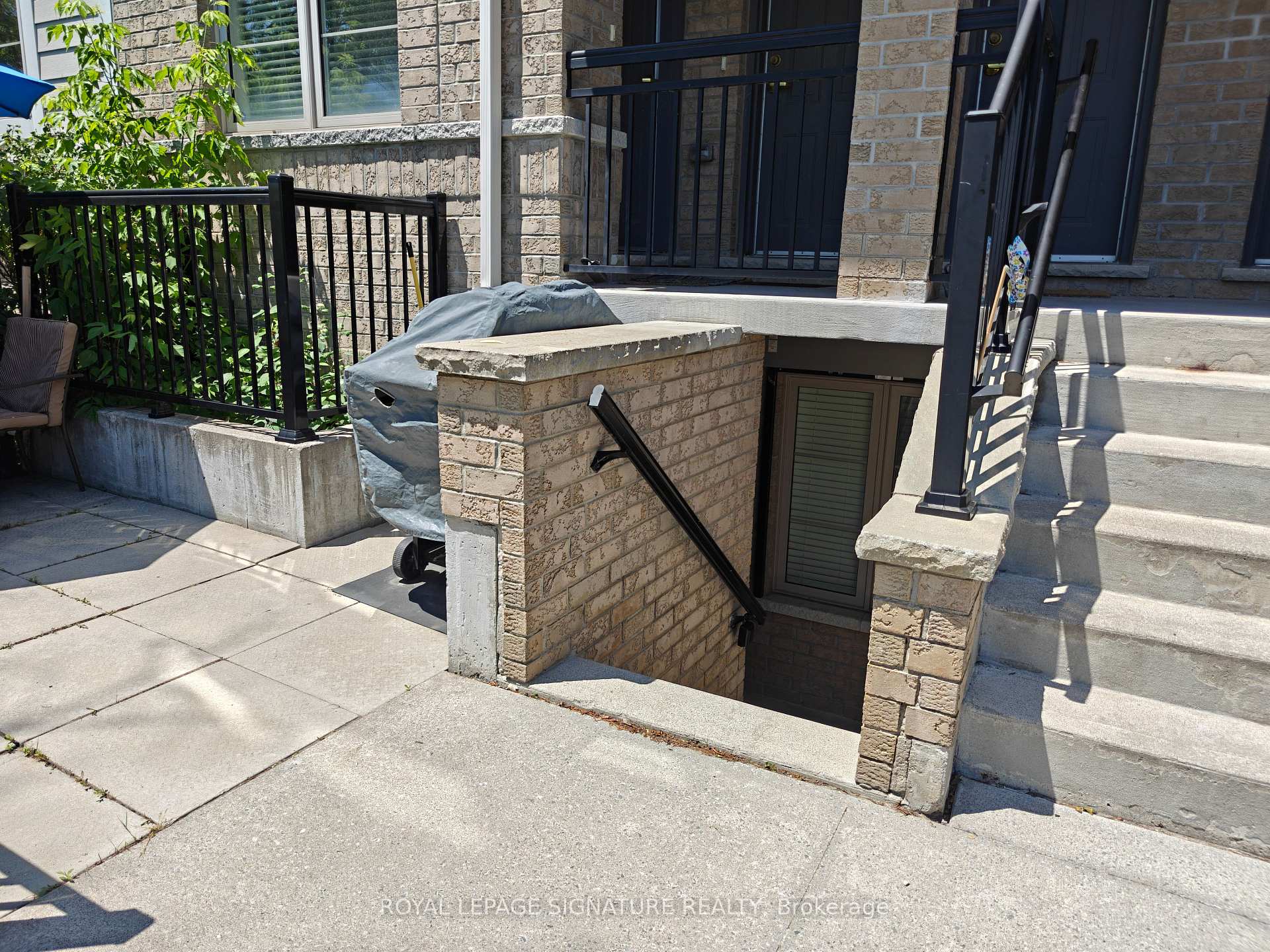 Photo 3 of Unit 17, 6063 Kingston Road, Scarborough, Centennial Scarborough — HOMEH