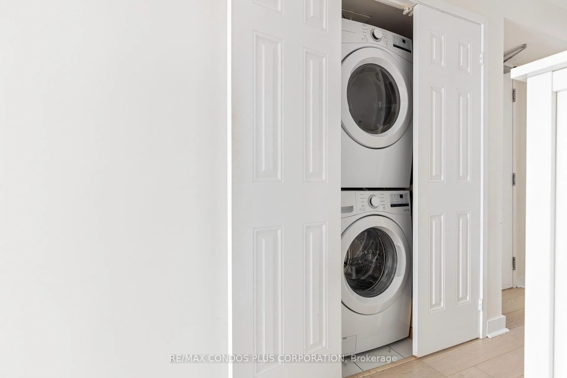 Photo 11 of Unit 1514, 320 Richmond Street E, Toronto, Moss Park — HOMEH
