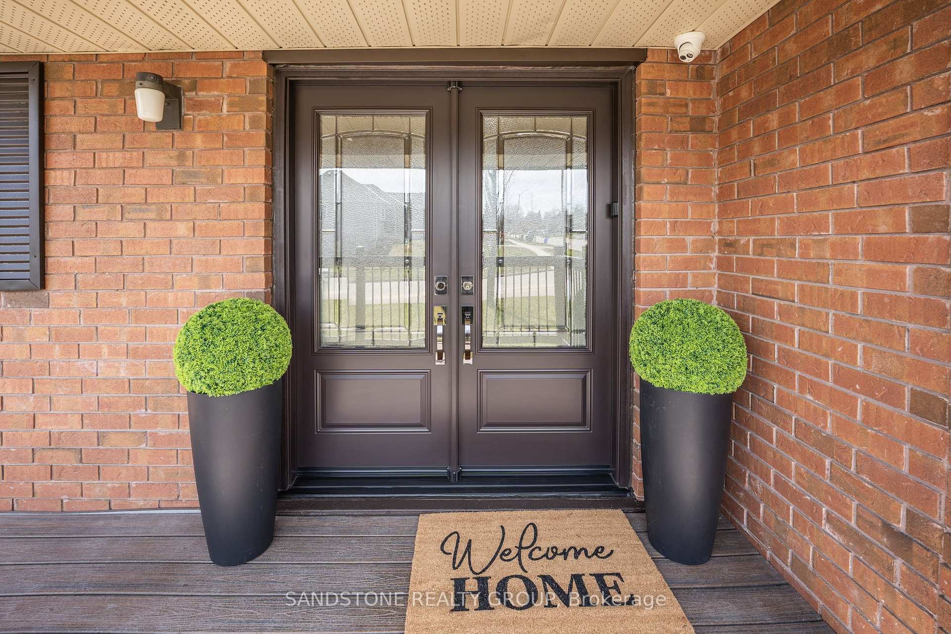 Photo 3 of 21 Firman Drive, Barrie, Painswick North — HOMEH