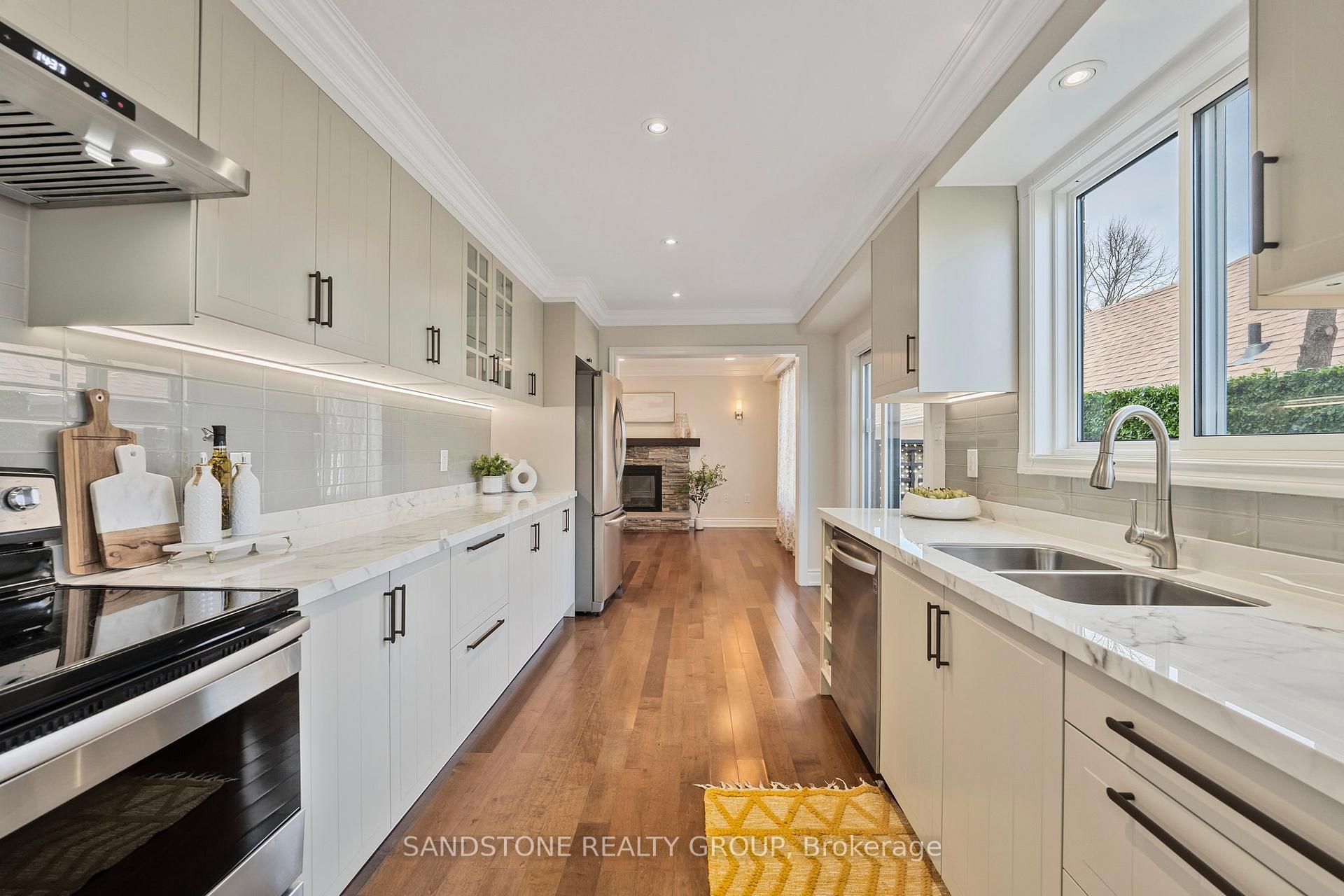Photo 14 of 21 Firman Drive, Barrie, Painswick North — HOMEH