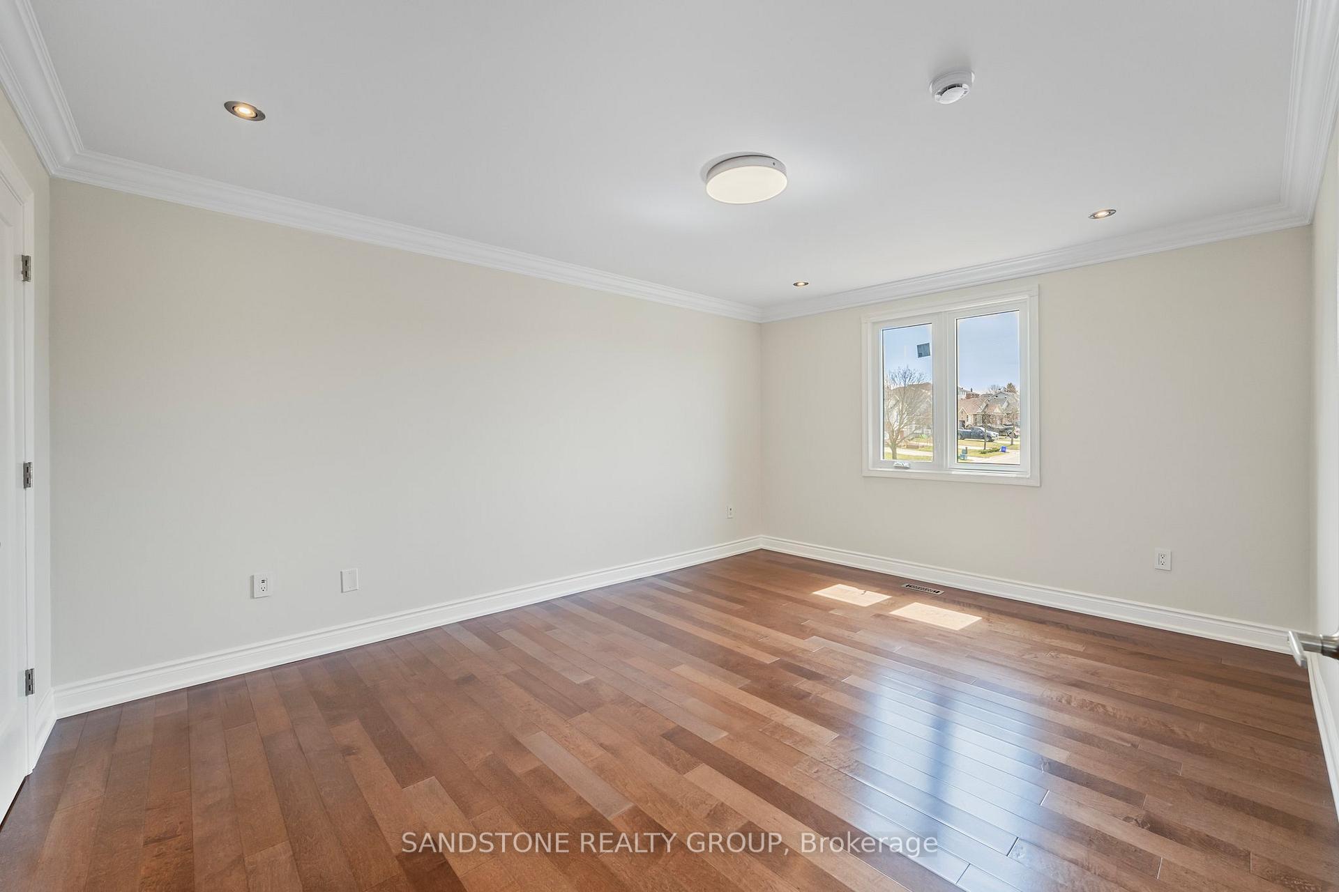 Photo 26 of 21 Firman Drive, Barrie, Painswick North — HOMEH
