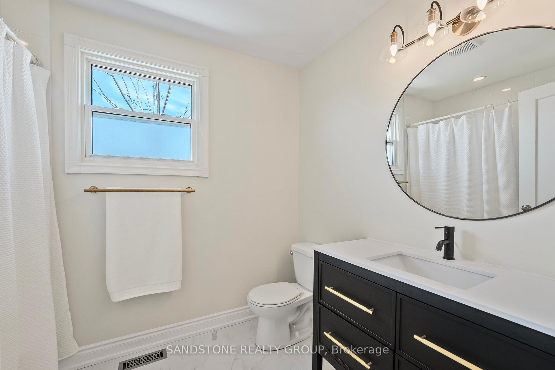 Photo 28 of 21 Firman Drive, Barrie, Painswick North — HOMEH