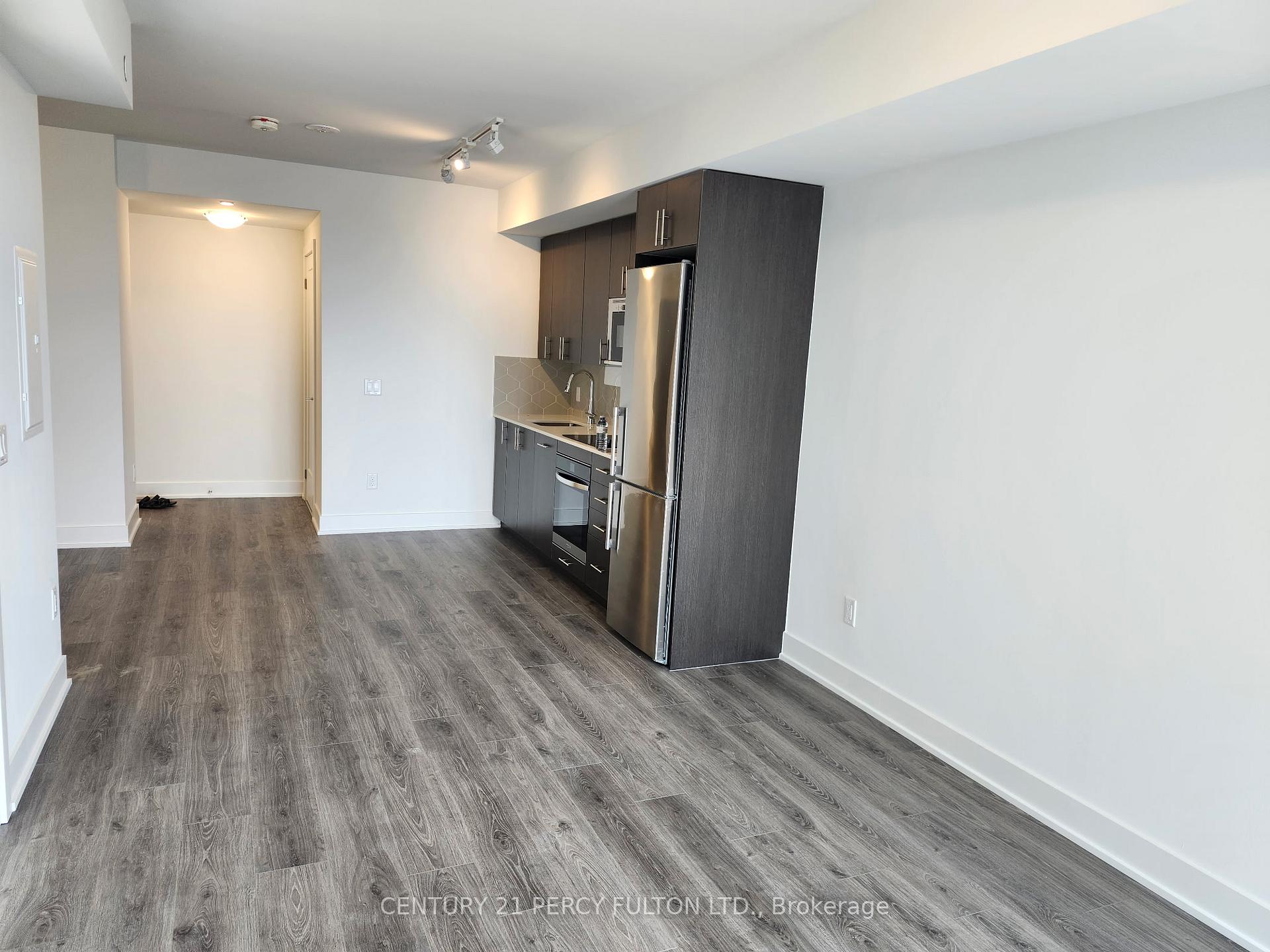 Photo 11 of Unit 1413, 2545 Simcoe Street N, Oshawa, Windfields — HOMEH