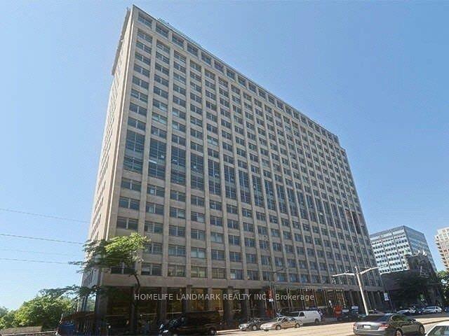 Front of Unit 425, 111 St Clair Avenue W