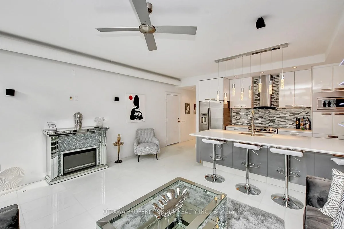 Photo 9 of Unit C, 10 Chestnut Street, Ottawa, Ottawa East — HOMEH