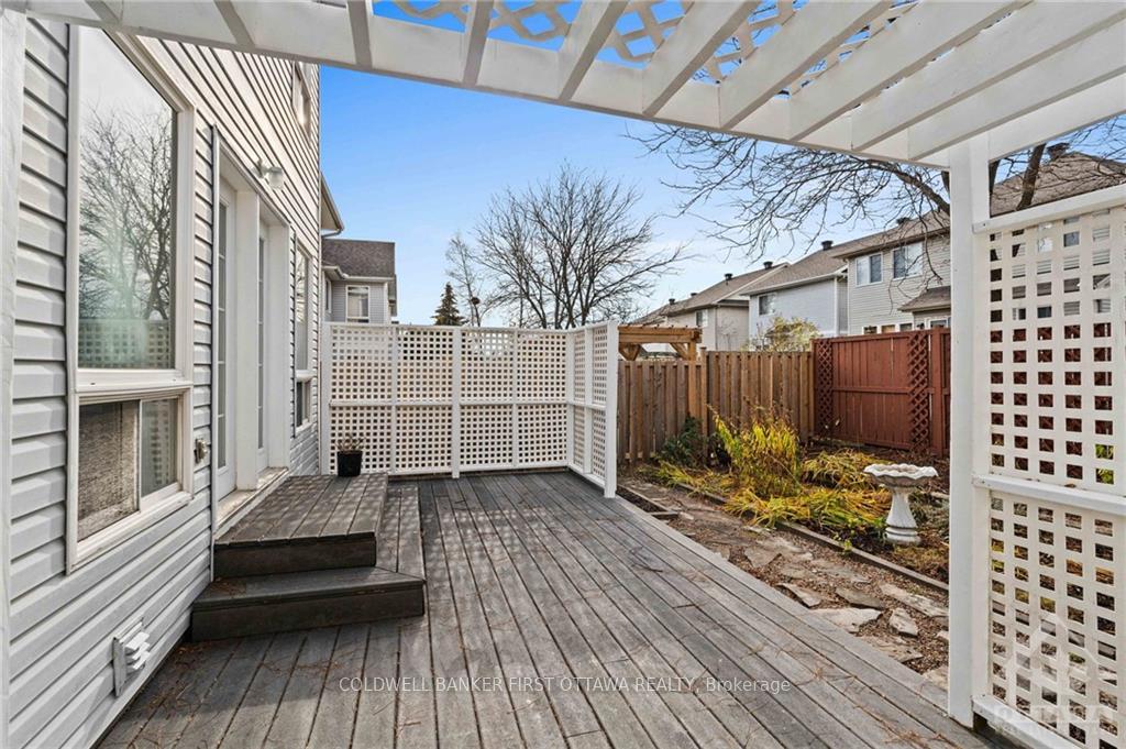 Photo 22 of 104 Bloomingdale Street, Ottawa, Central Park — HOMEH