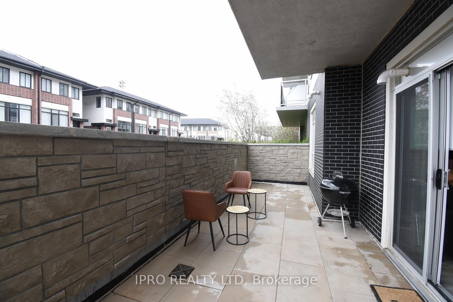 Photo 20 of Unit 111, 16 markle Crescent, Hamilton, Ancaster — HOMEH