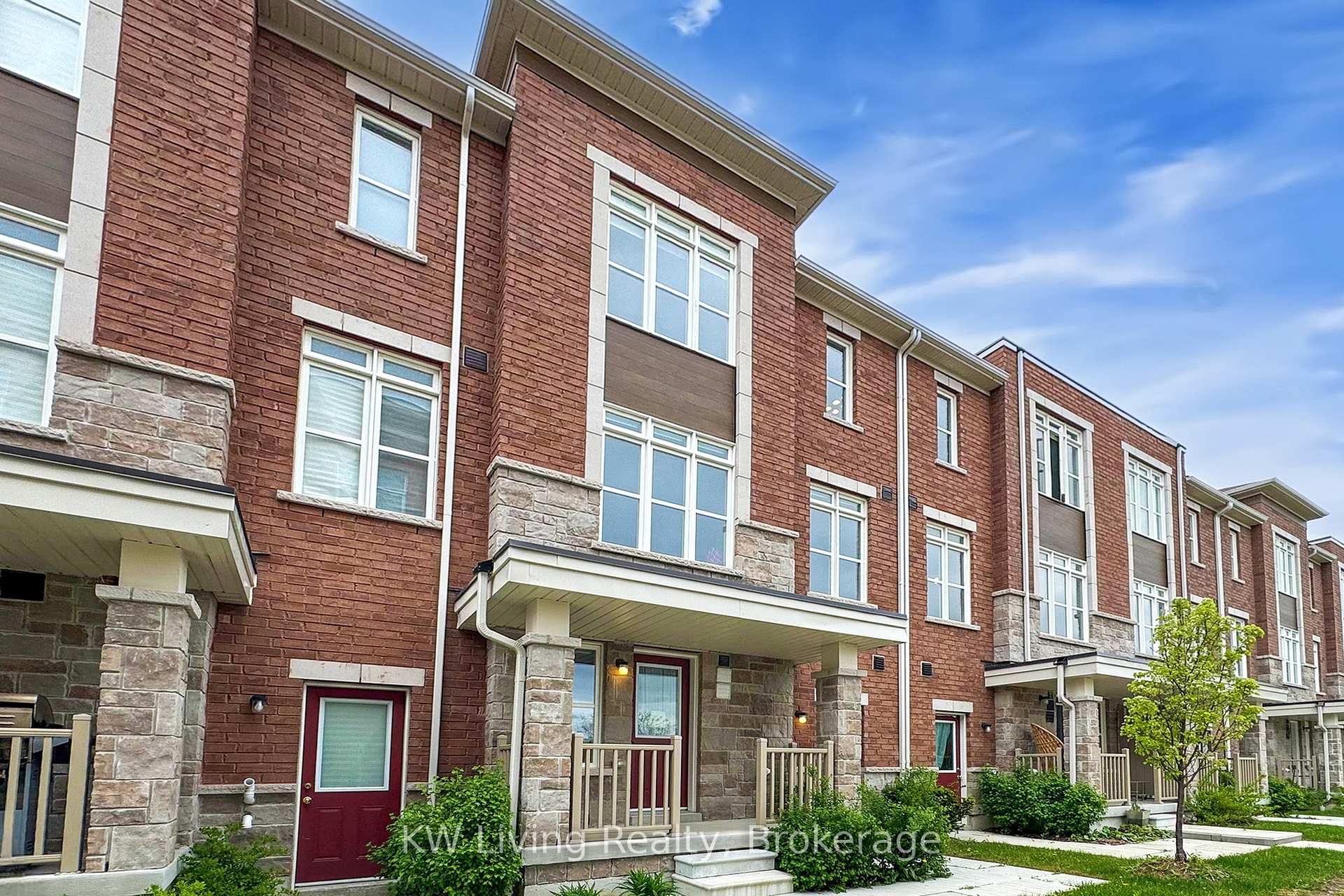 Photo 1 of Unit 305, 2540 William Jackson Drive, Pickering, Duffin Heights — HOMEH
