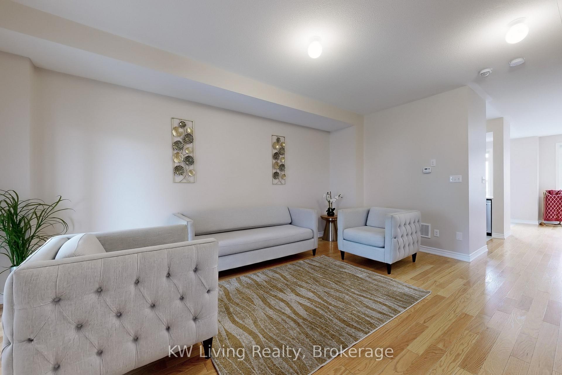 Photo 8 of Unit 305, 2540 William Jackson Drive, Pickering, Duffin Heights — HOMEH