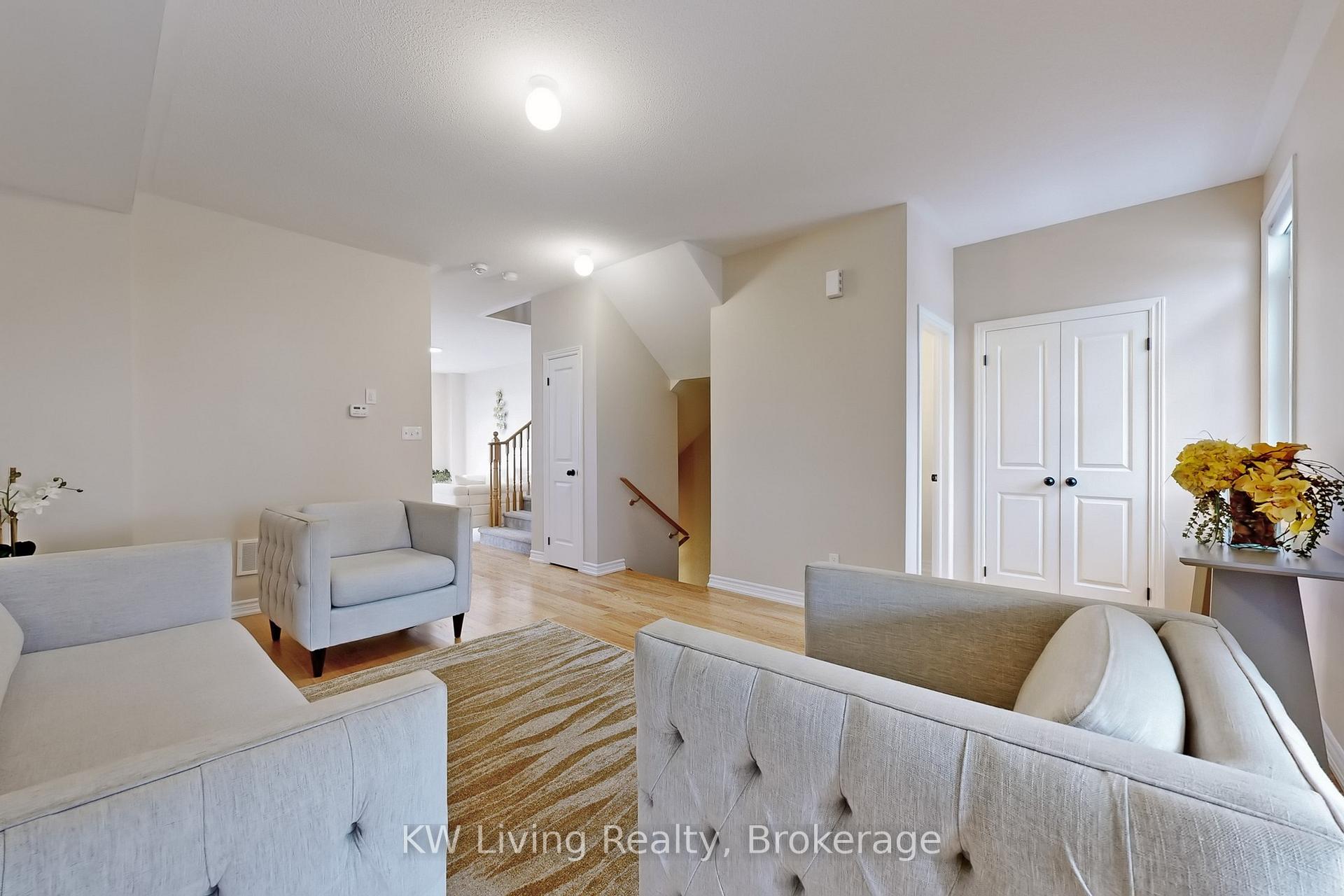 Photo 9 of Unit 305, 2540 William Jackson Drive, Pickering, Duffin Heights — HOMEH
