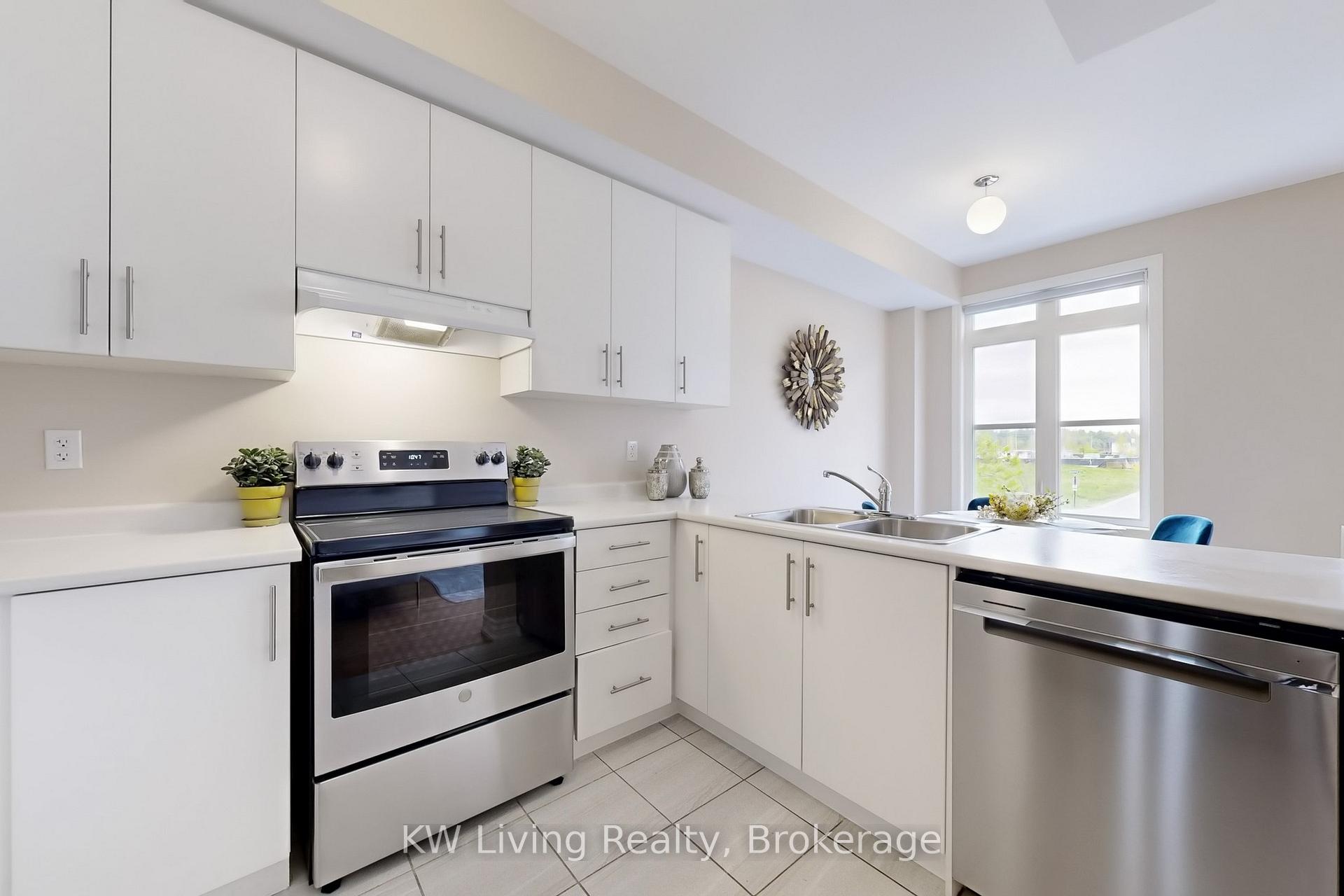 Photo 12 of Unit 305, 2540 William Jackson Drive, Pickering, Duffin Heights — HOMEH