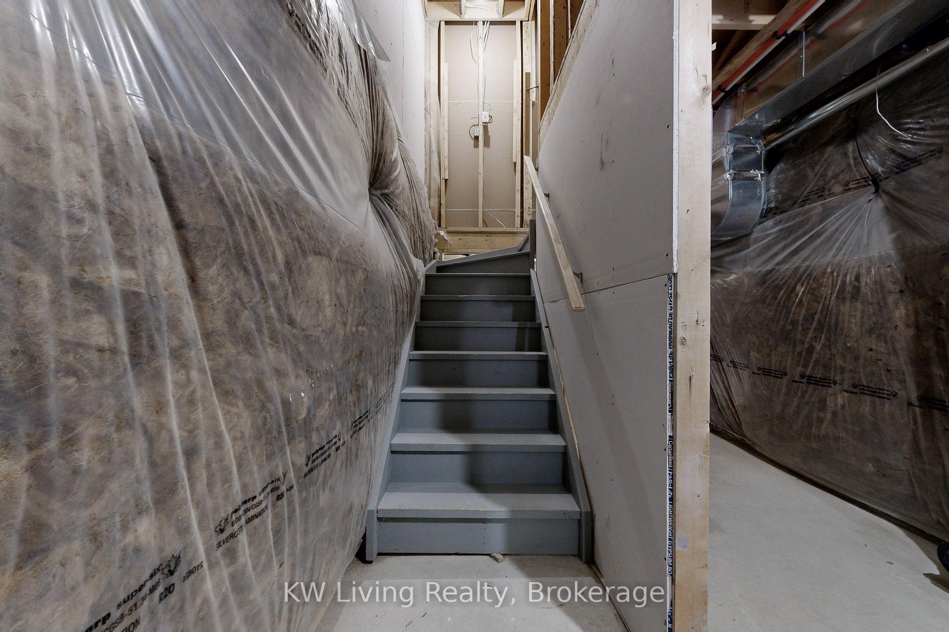 Photo 38 of Unit 305, 2540 William Jackson Drive, Pickering, Duffin Heights — HOMEH