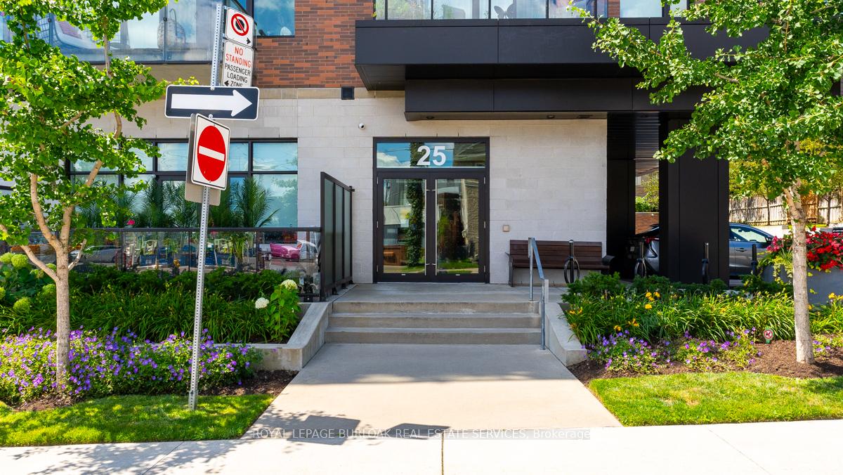 Photo 3 of Unit 410, 25 Malcolm Road, Toronto, Leaside — HOMEH