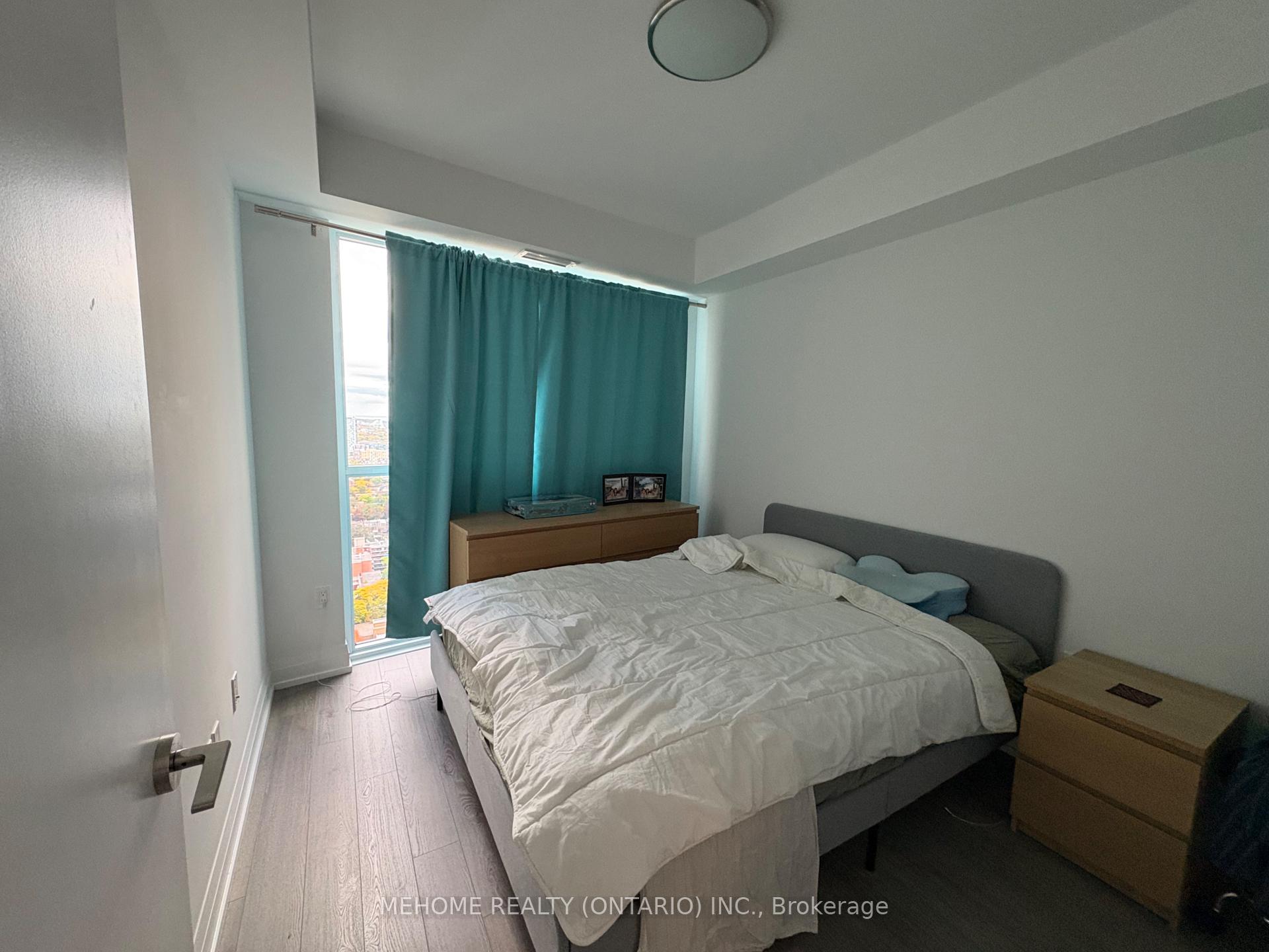 Photo 8 of Unit 3609, 77 Mutual Street, Toronto, Church-Yonge Corridor — HOMEH
