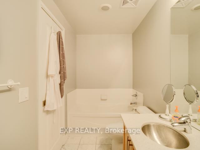 Photo 36 of Unit 405, 1 Scott Street, Toronto, Waterfront Communities — HOMEH