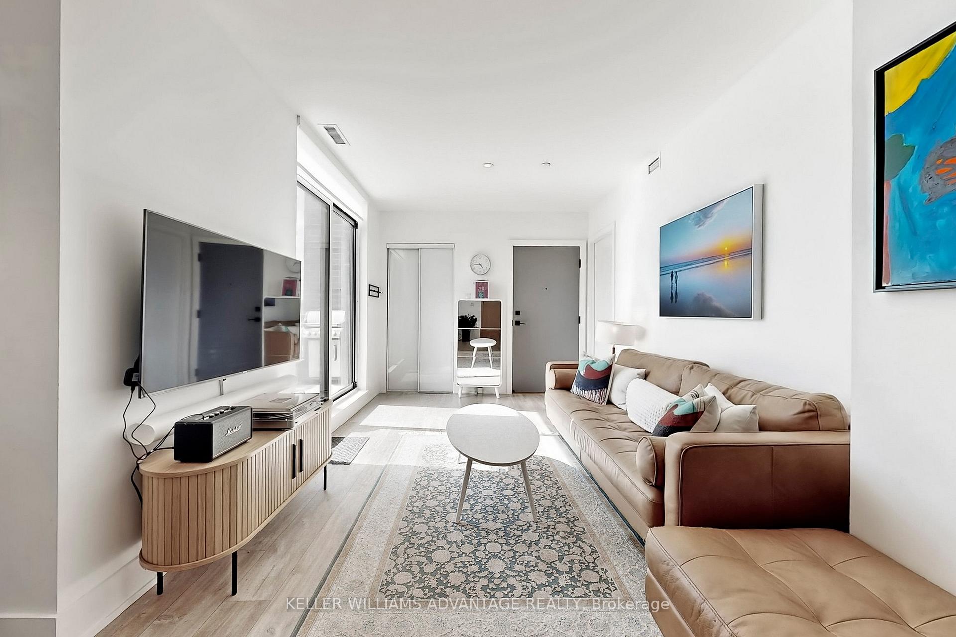 Photo 4 of Unit 603, 1888 Queen Street E, Toronto, The Beaches — HOMEH