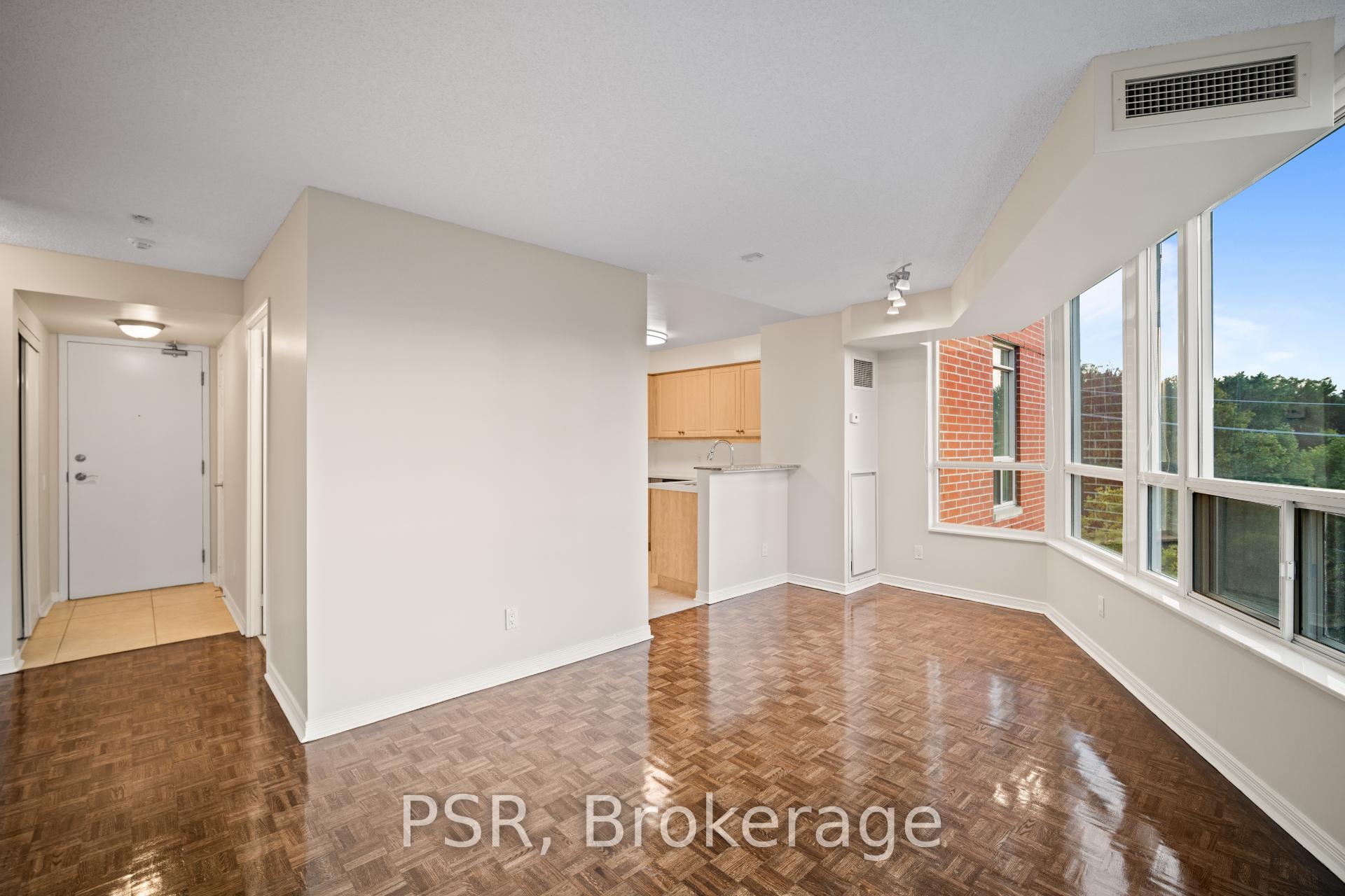 Photo 3 of Unit 409, 515 Rosewell Avenue, Toronto, Lawrence Park South — HOMEH