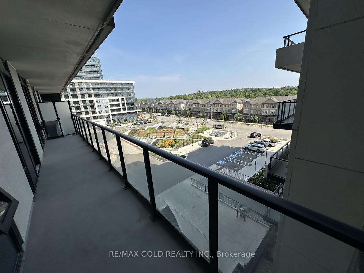 Photo 3 of Unit 528, 3200 William Colston Avenue, Whitby, Brooklin — HOMEH