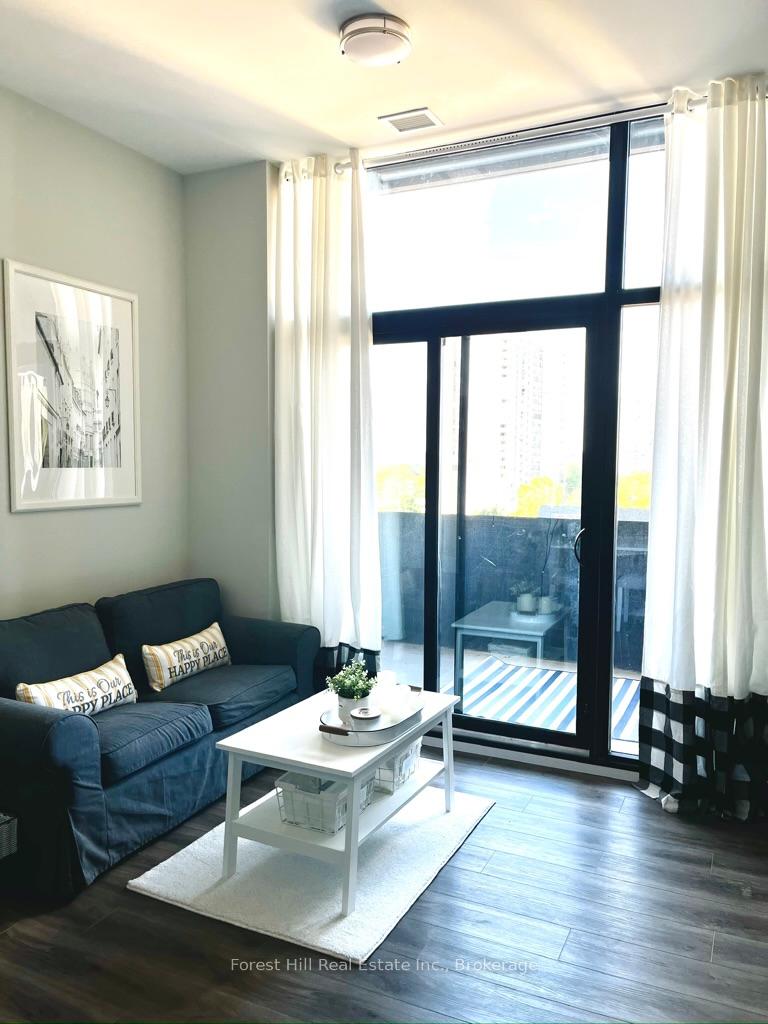 Photo 4 of Unit 402, 15 Queen Street S, Hamilton, Central — HOMEH